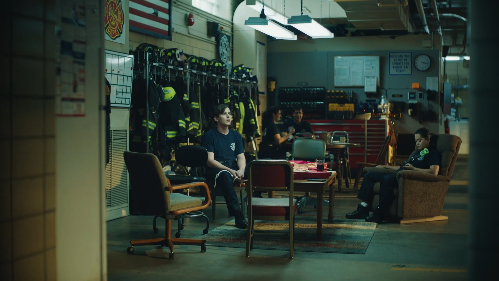 Verizon Commercial Stilll 5.png