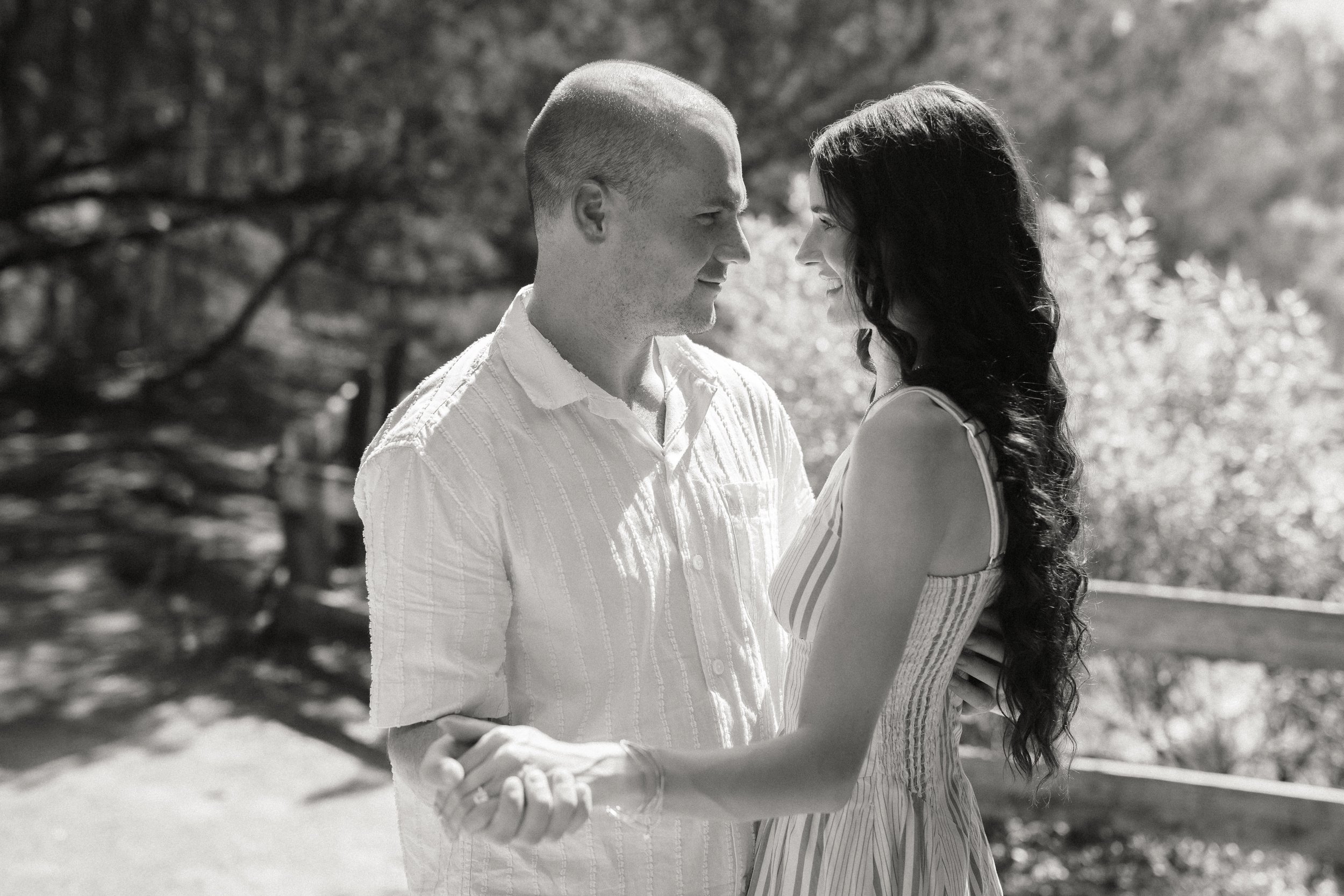 Hannah & Greg-3028.jpg