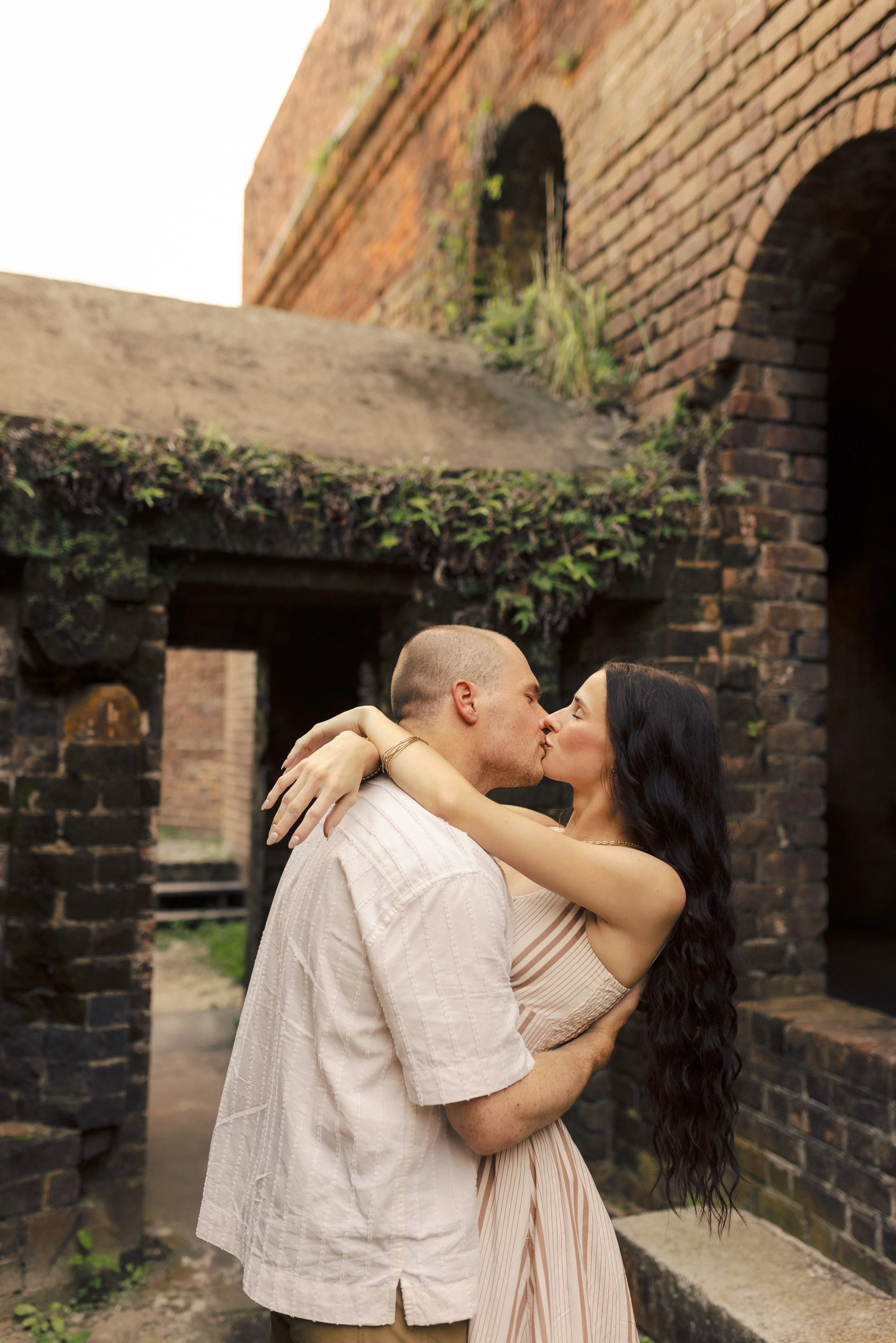 Hannah & Greg-3209.jpg