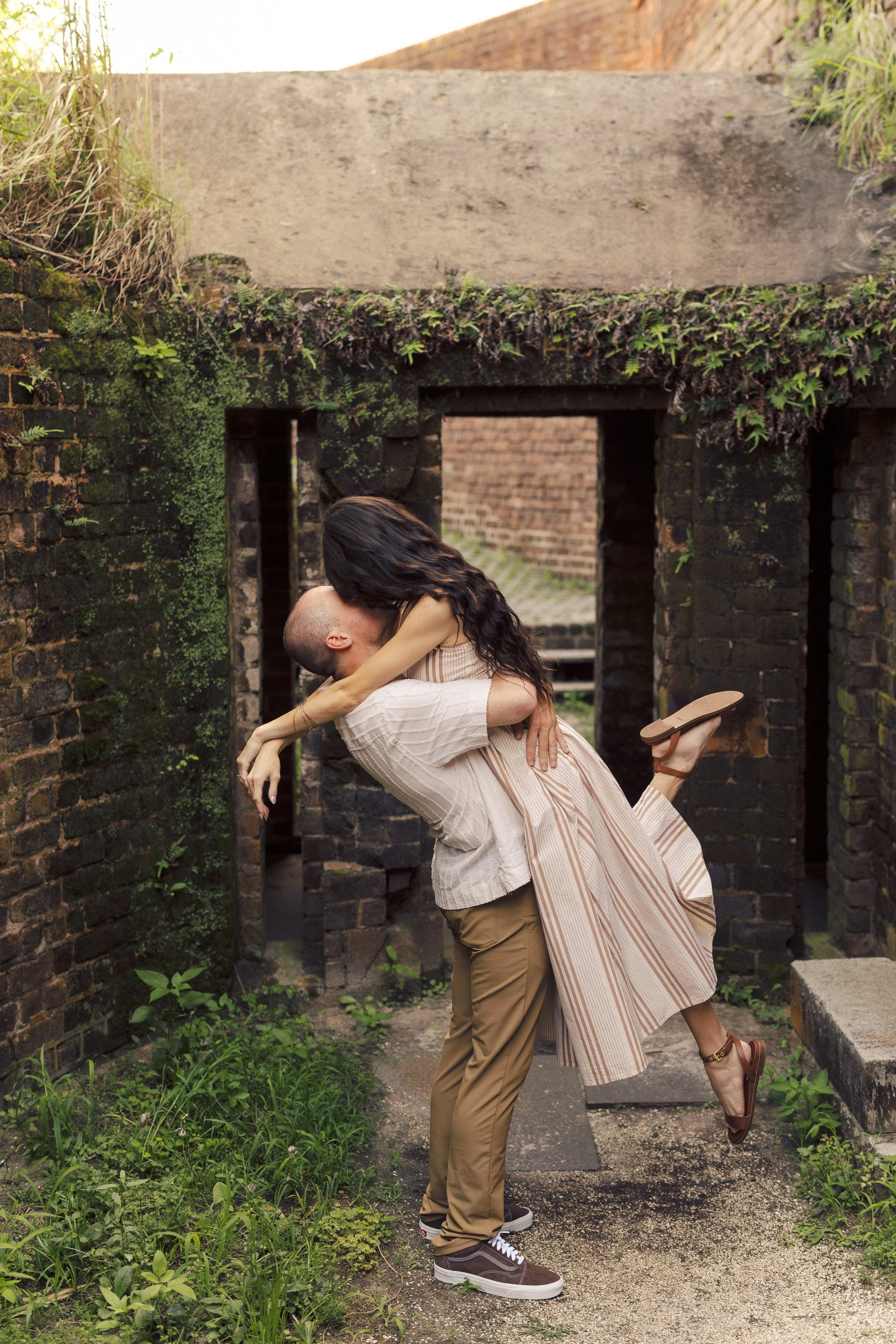 Hannah & Greg-3216.jpg