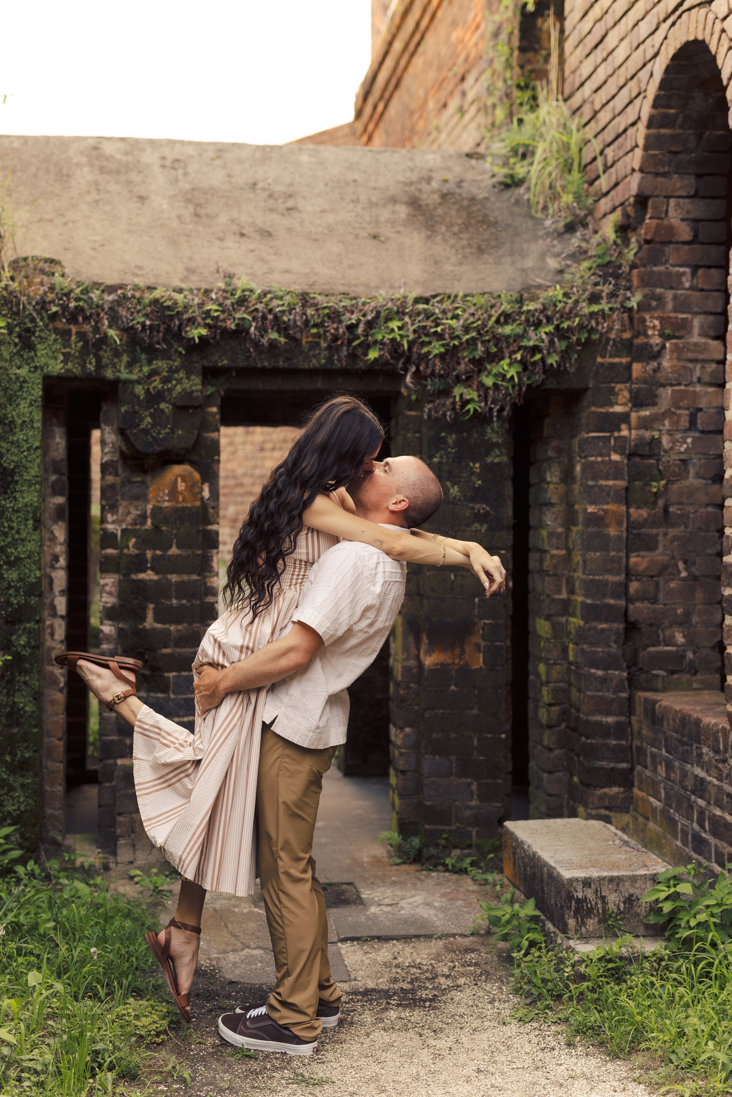 Hannah & Greg-3223.jpg