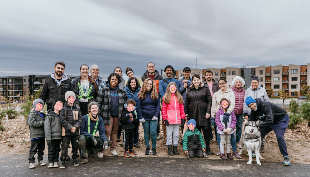 Simple Corporate Business Card.png