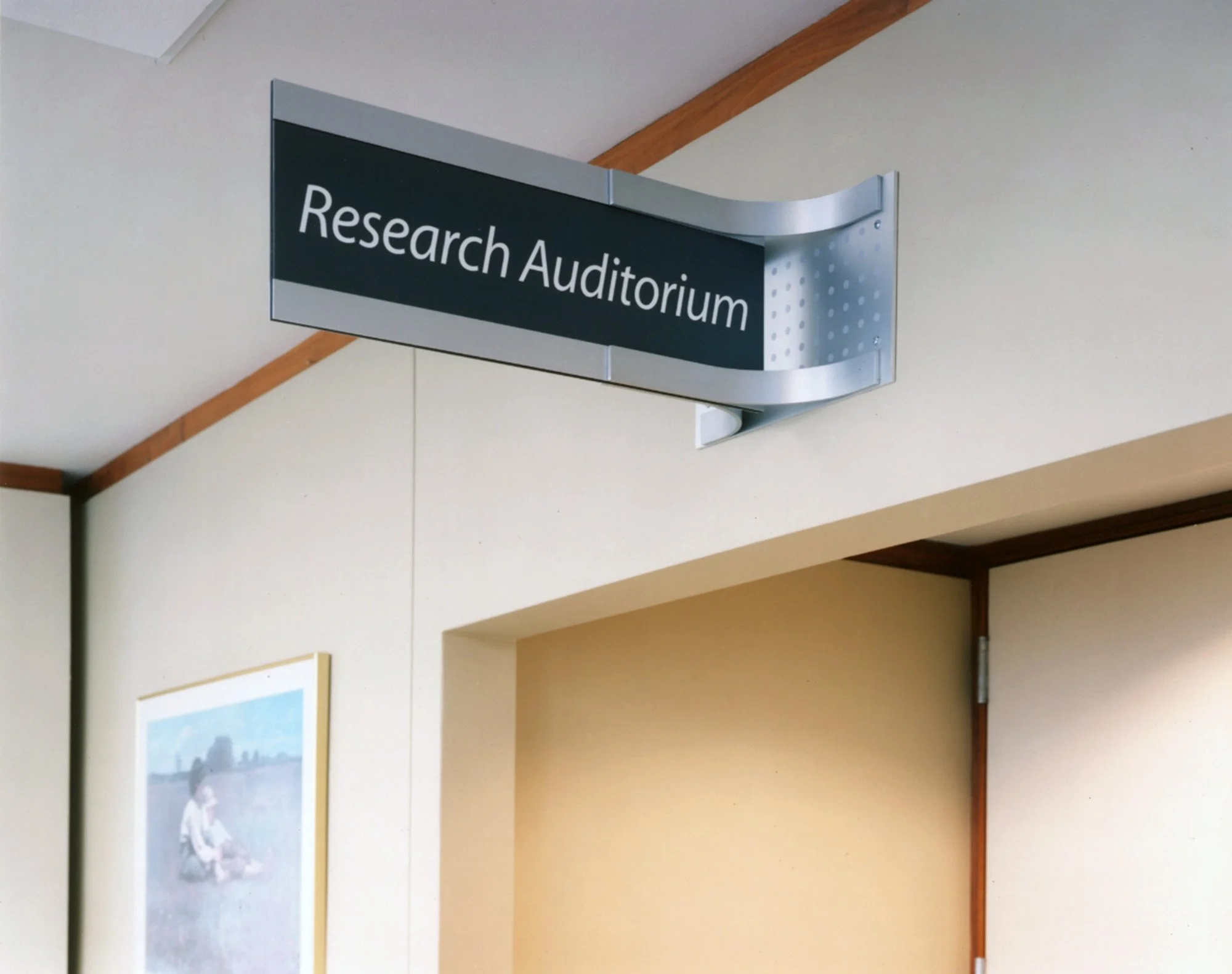 Phizer Projecting Sign.jpg