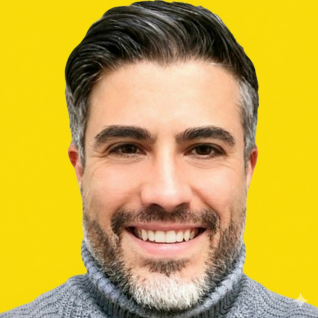 Headshot of Alfredo Granados Durini