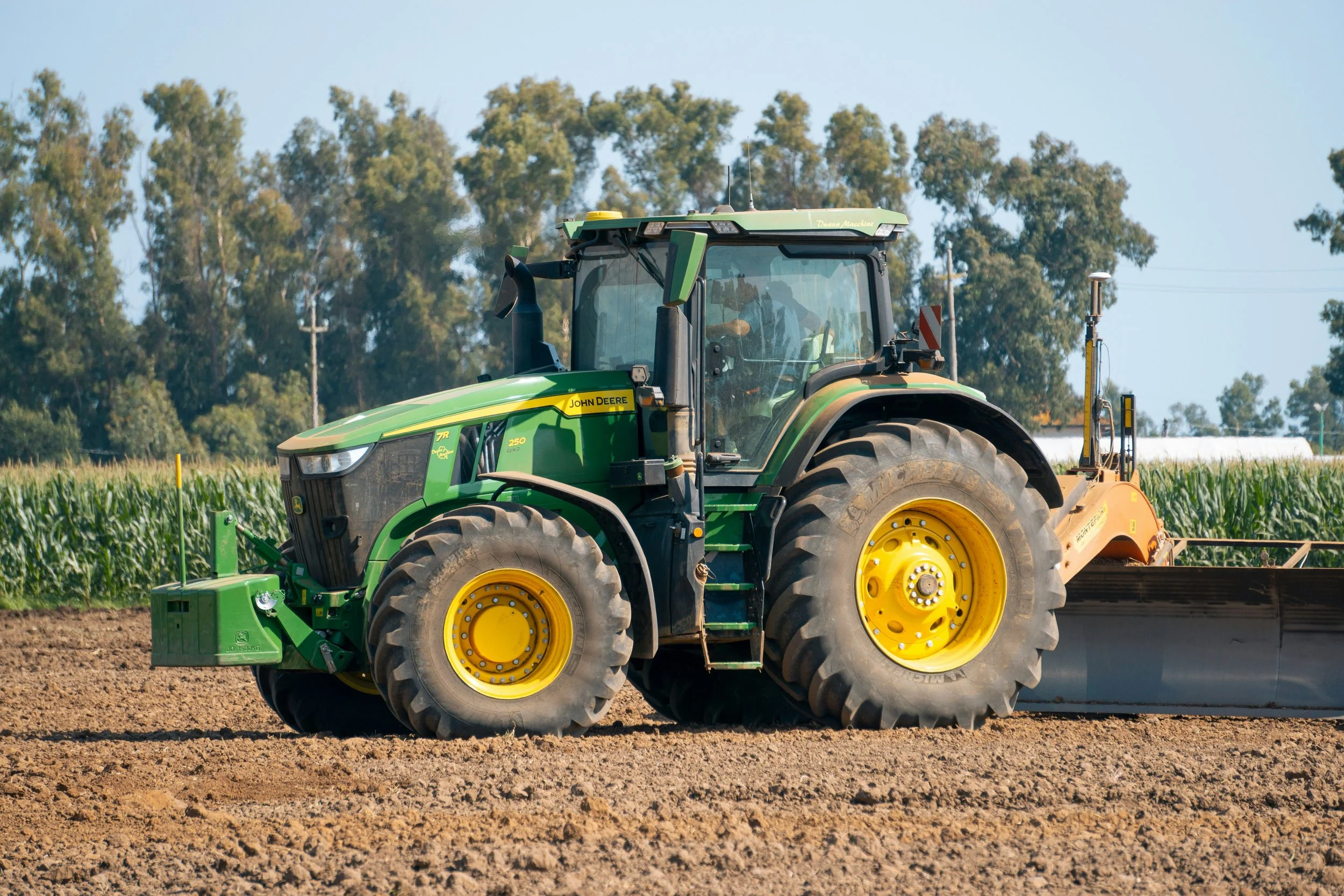 Jason Svonavec working a field