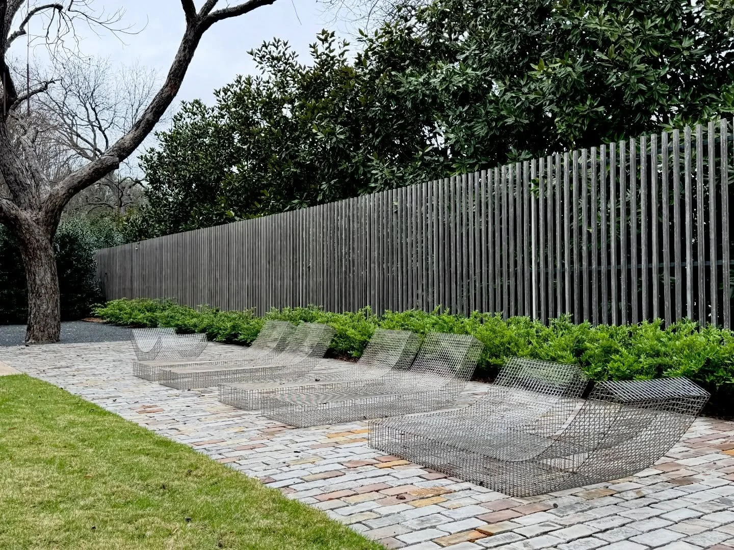 Outdoor space with @hockerdesign + @mullervanseveren + @jonathan_nesci + @joshuaricedsgn 

Photos by @giovanni_82