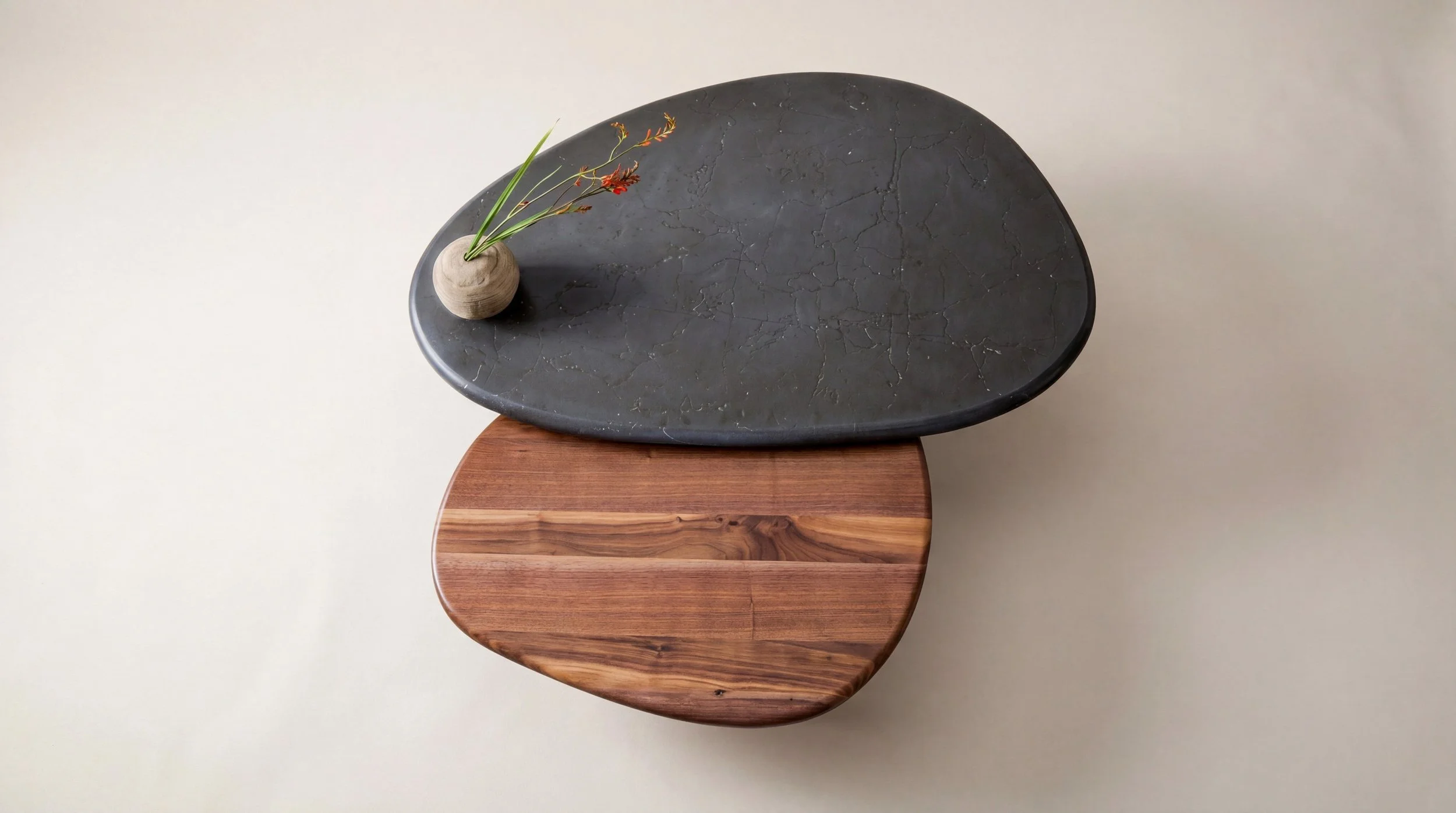 PEBBLE TABLE SET