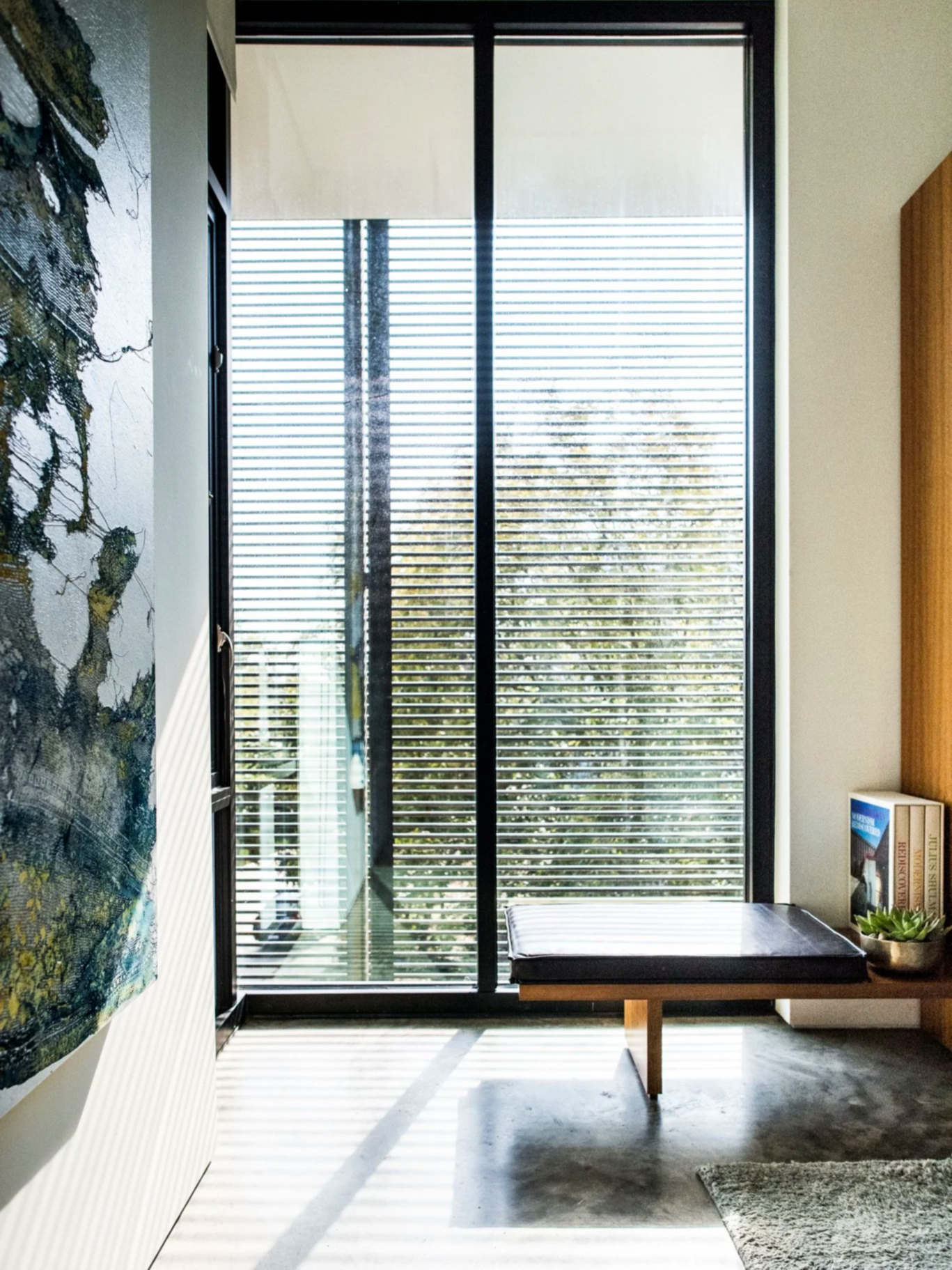 VANGUARD RESIDENCE Glass Modern Home with Art, Natural Light. tod ...