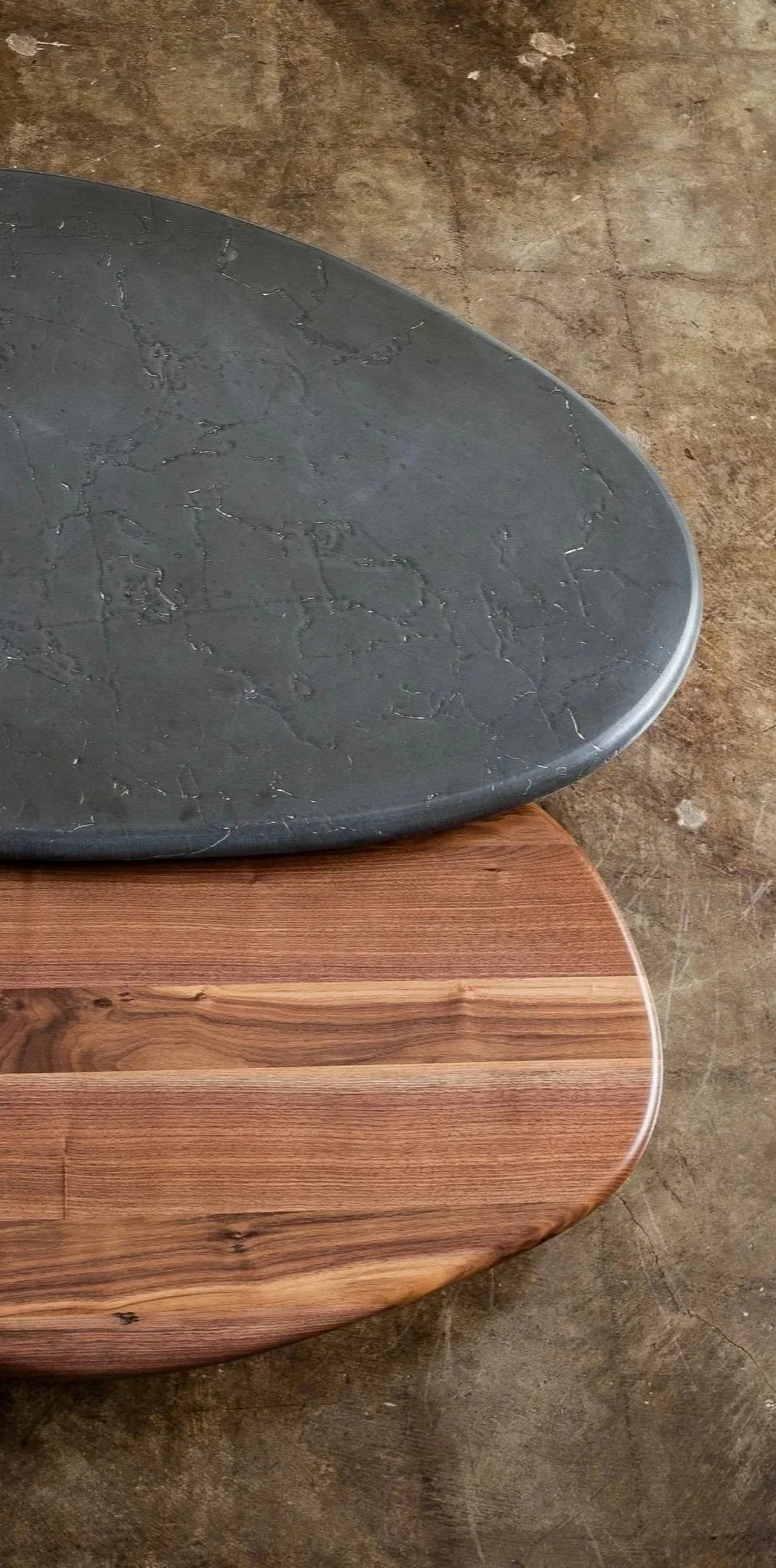 A modern interior design firm producing cohesive homes through integrated planning, detailing, and bespoke furnishings.