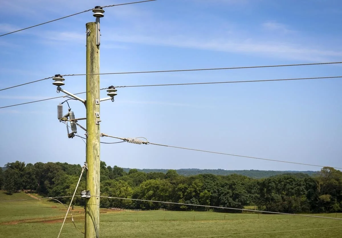 How to Get a Power Pole Set in Gatlinburg and Why the Process Matters