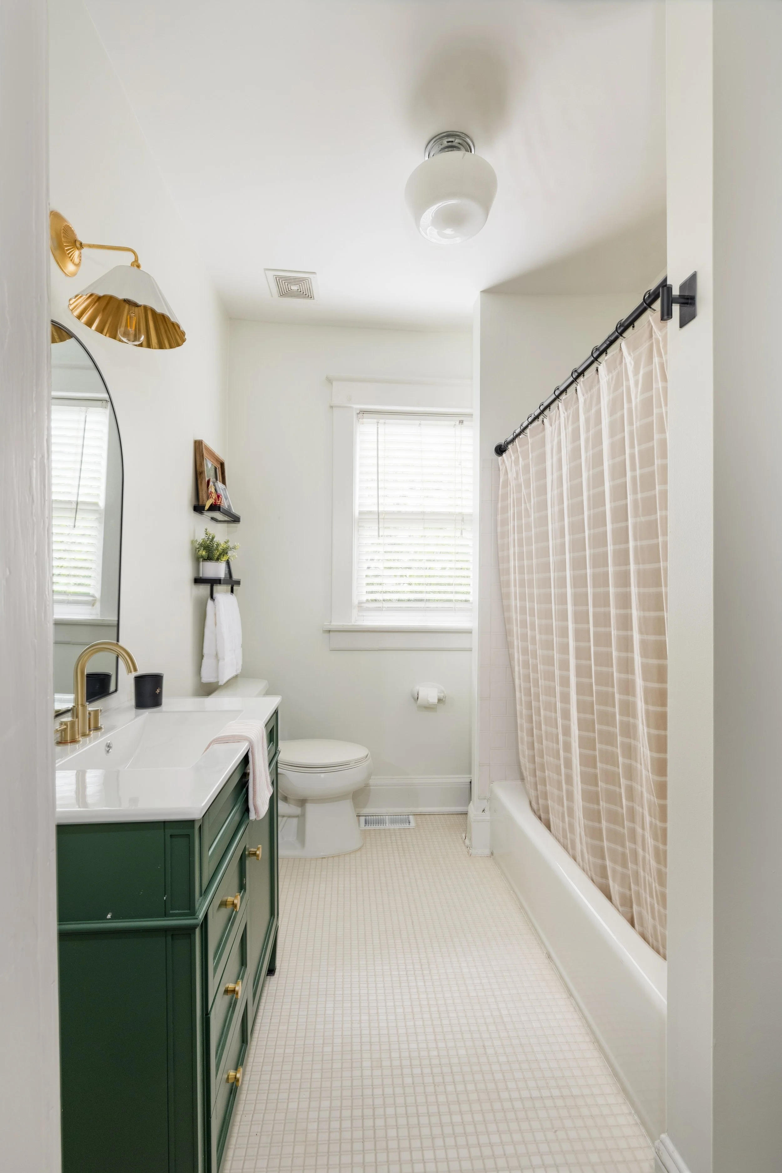 Bathroom after update with improved function following clear project planning and decision support