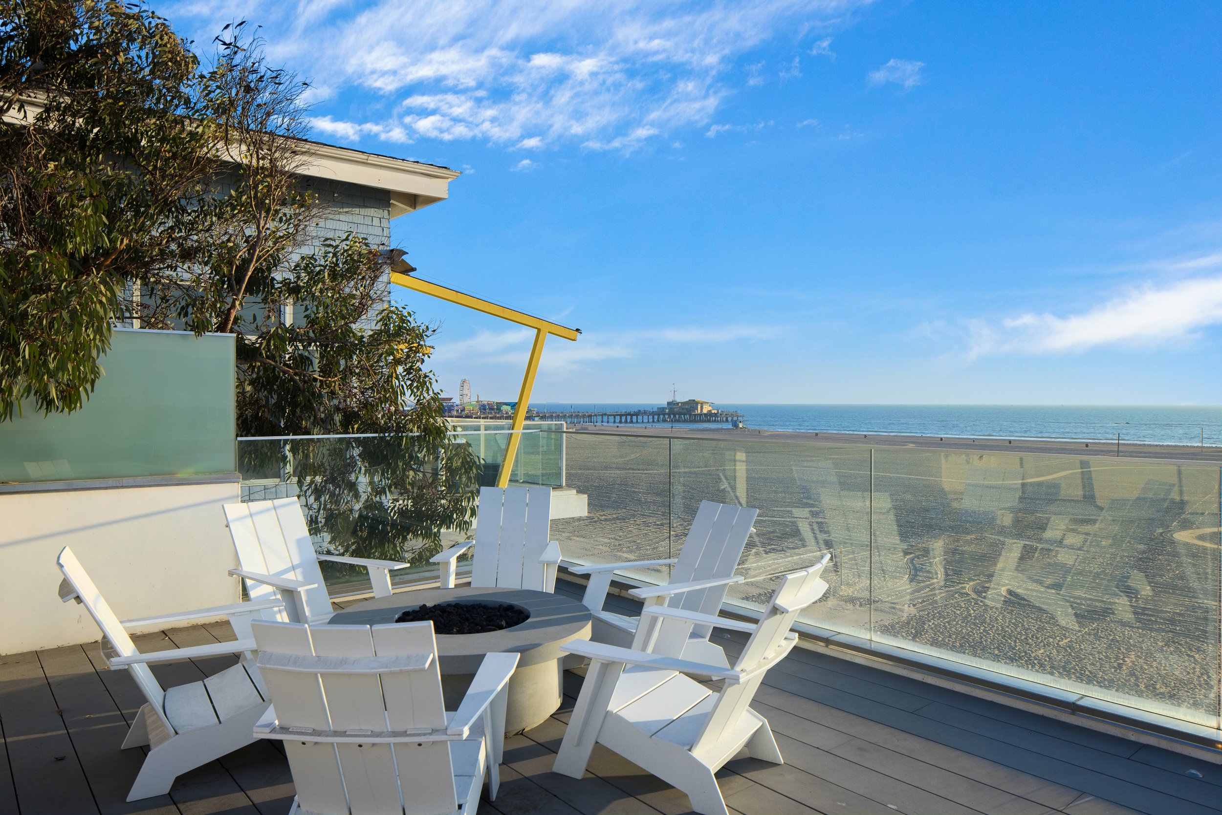 1347 Palisades Beach_064.jpg