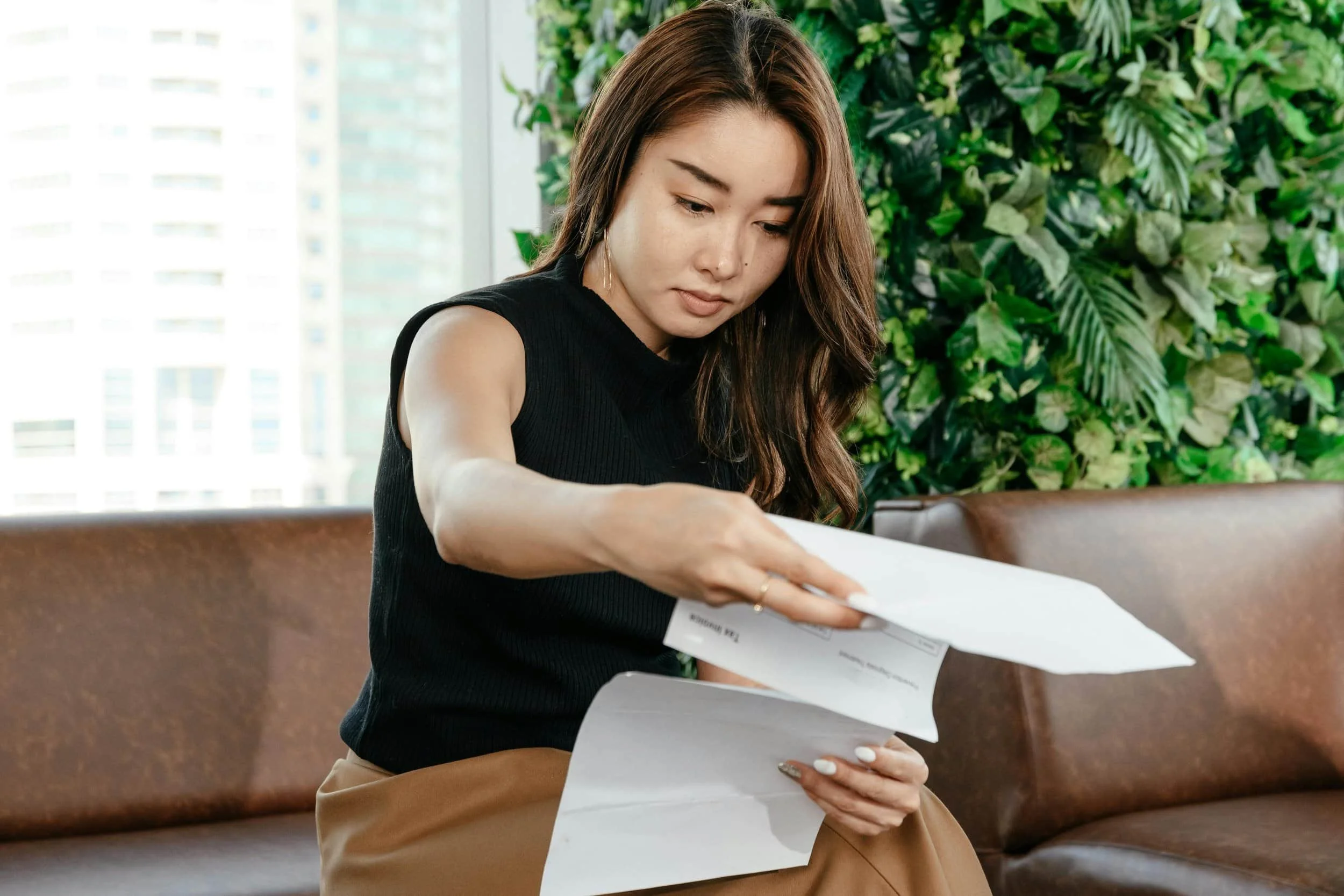 High-functioning eating disorder therapy with Dr. Elizabeth Gordon, PsyD — for high-achieving adults in Silver Spring, MD and virtually throughout Maryland and New York