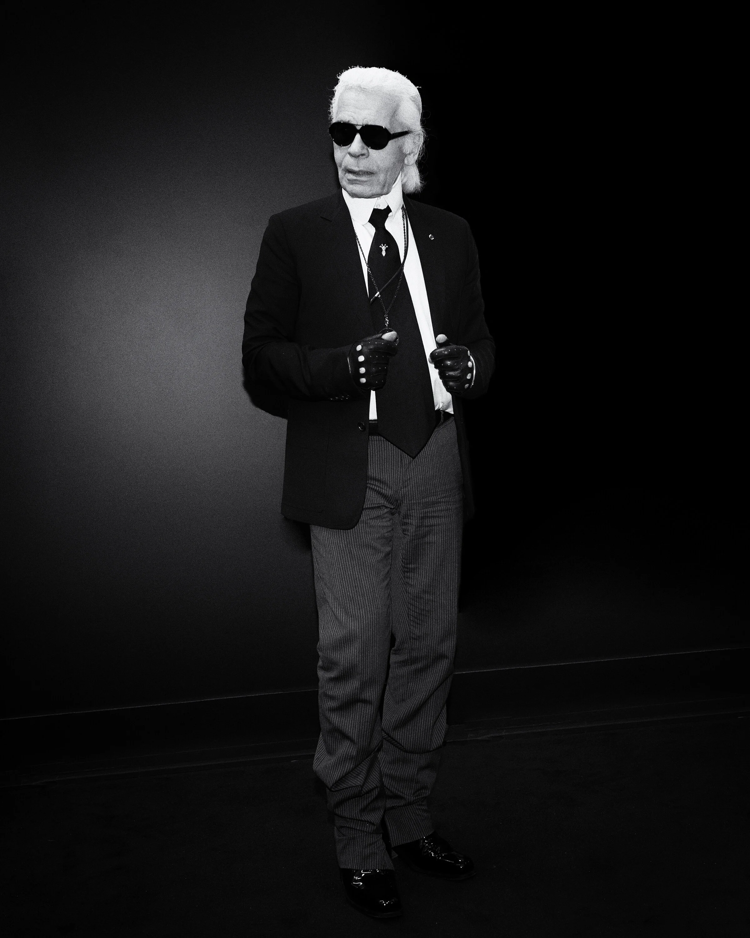 20110906_Macys_Lagerfeld_0153_BW.jpg