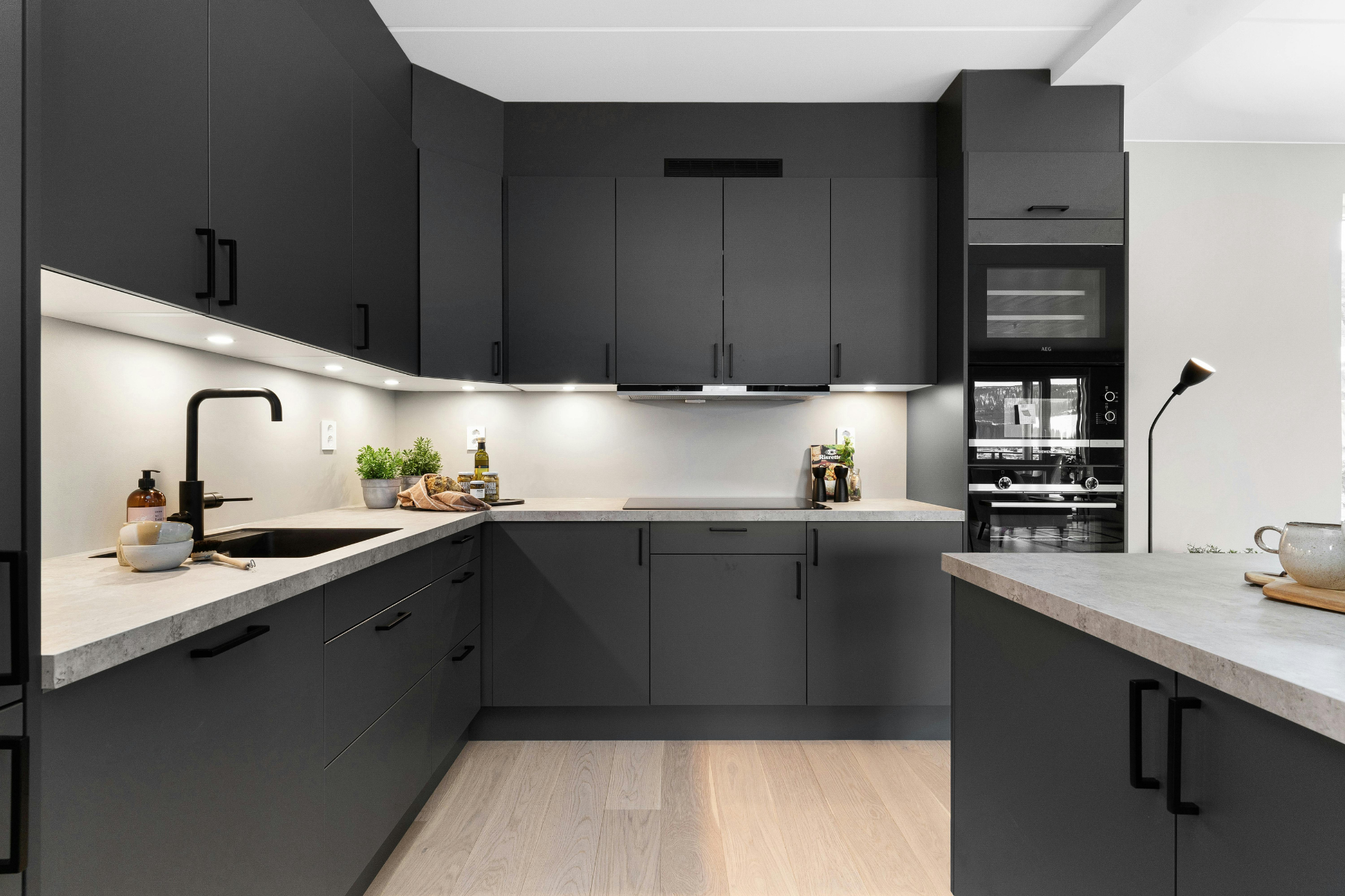 How Kitchen Wraps Can Increase the Appeal of Your Home