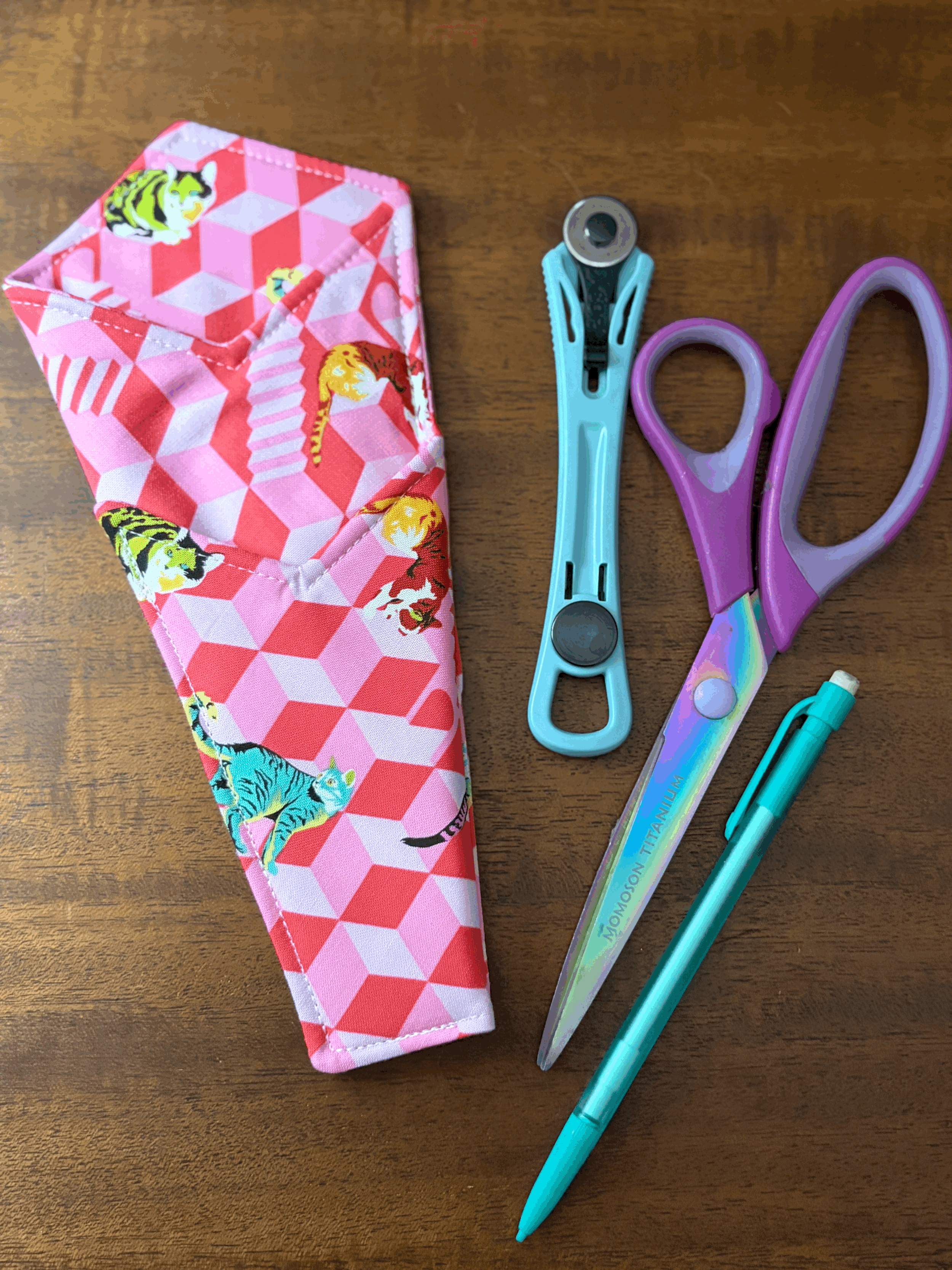 Large Scissor Keeper