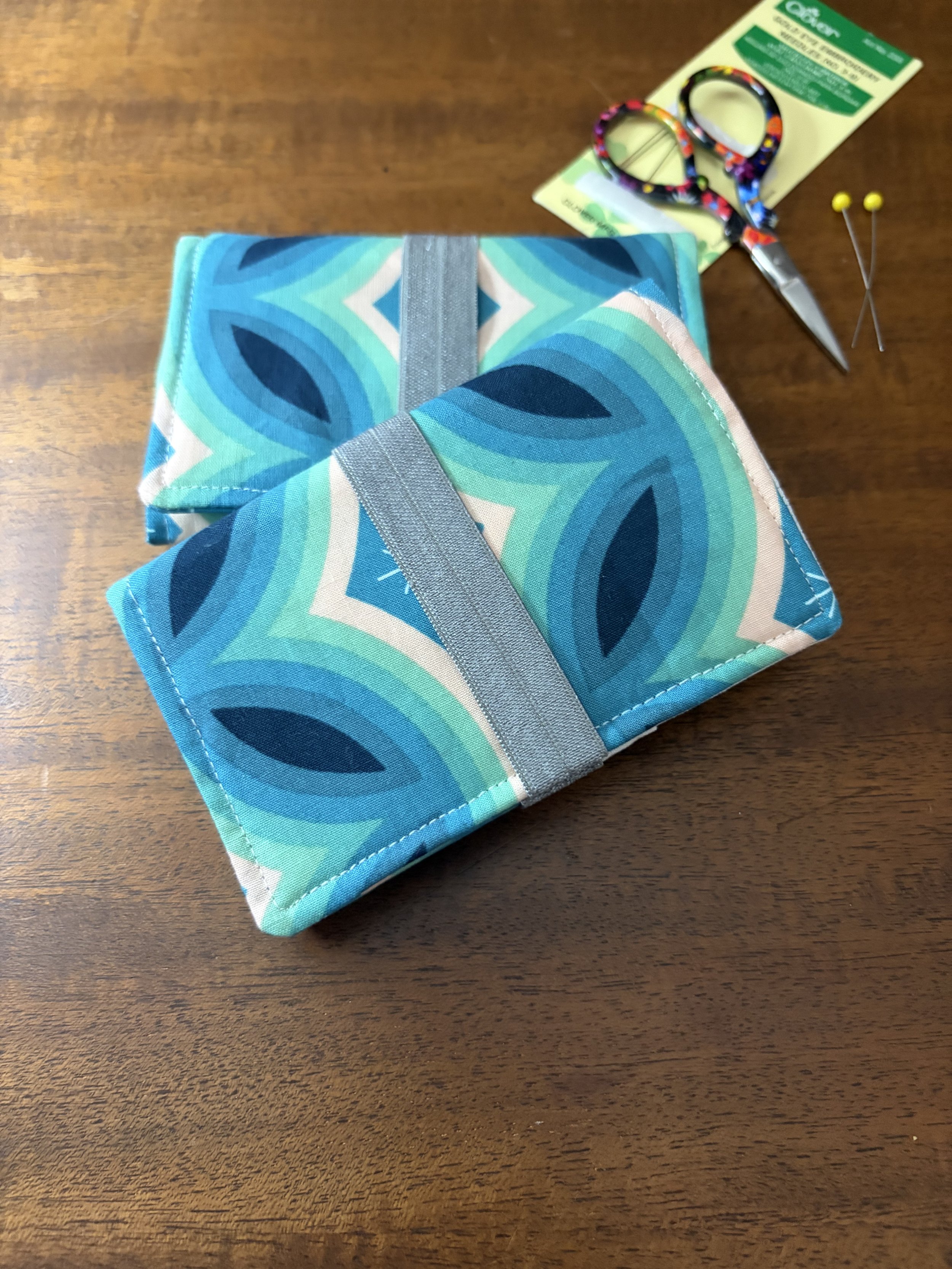 Juicy Teal Needle Book