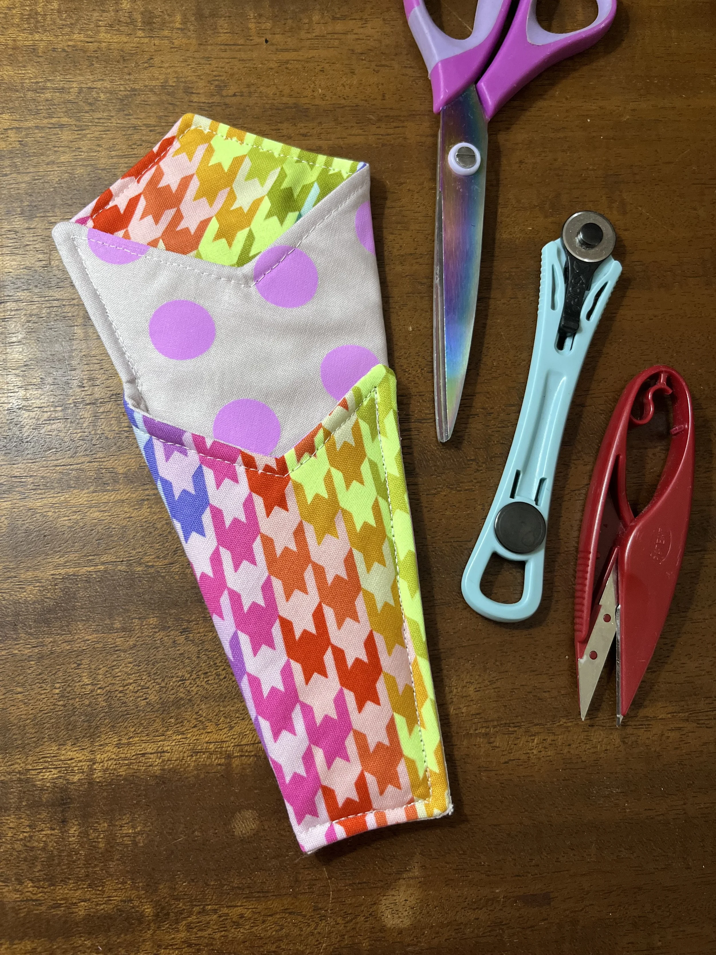 Large Scissor Keeper