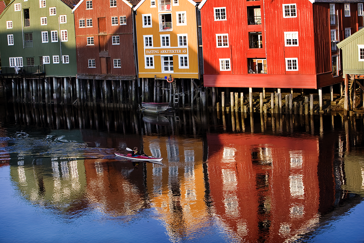 KayakAndWharf.png