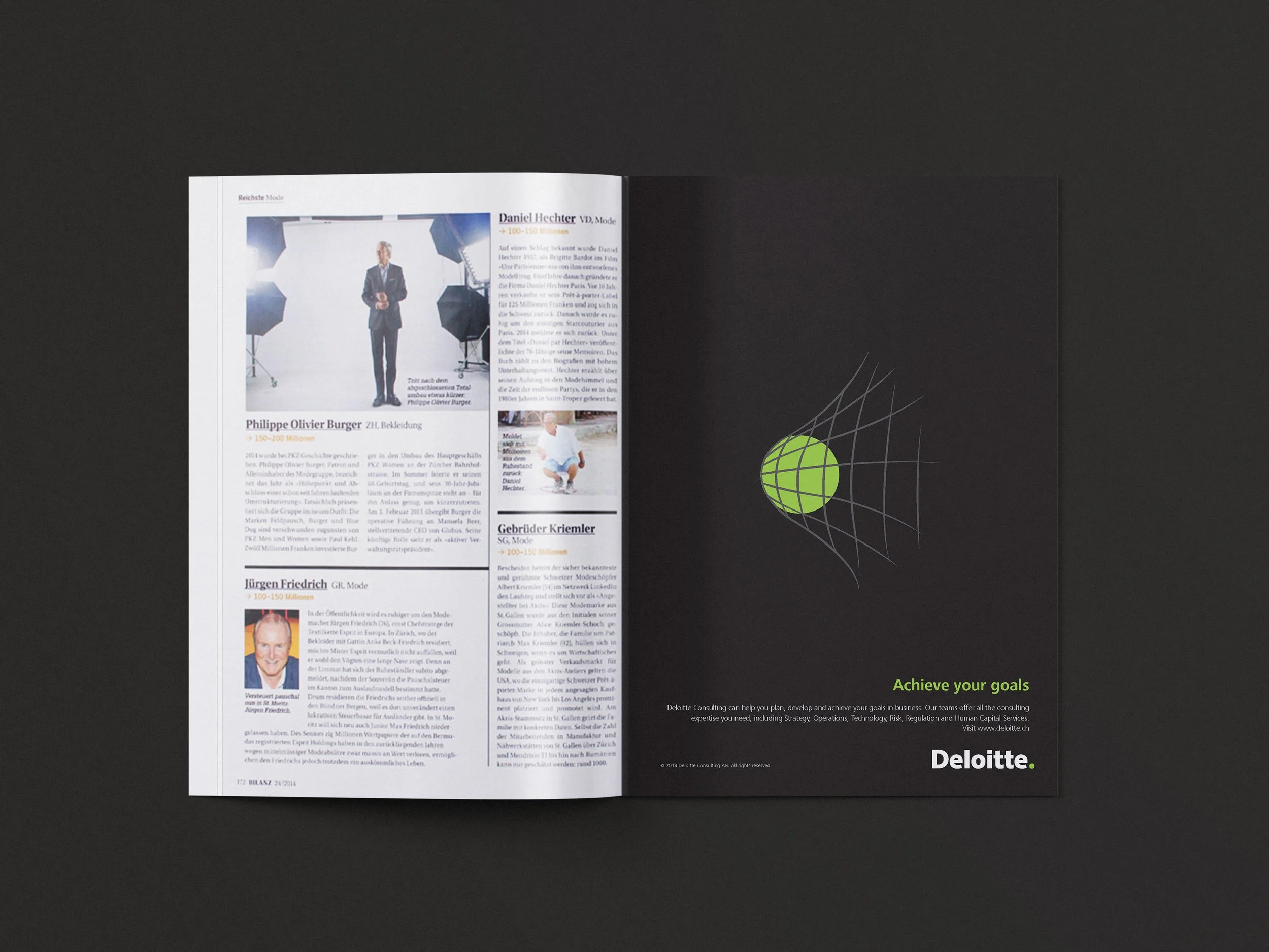 Offenes Magazin mit Print-Inserat aus der Green Dot Kampagne von Deloitte.