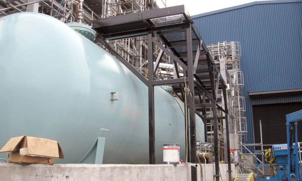 Hawman Container Services - Custom Structural Steel Projects - Personnel access platform for automotive parts plant - Structural Steel  9.jpg