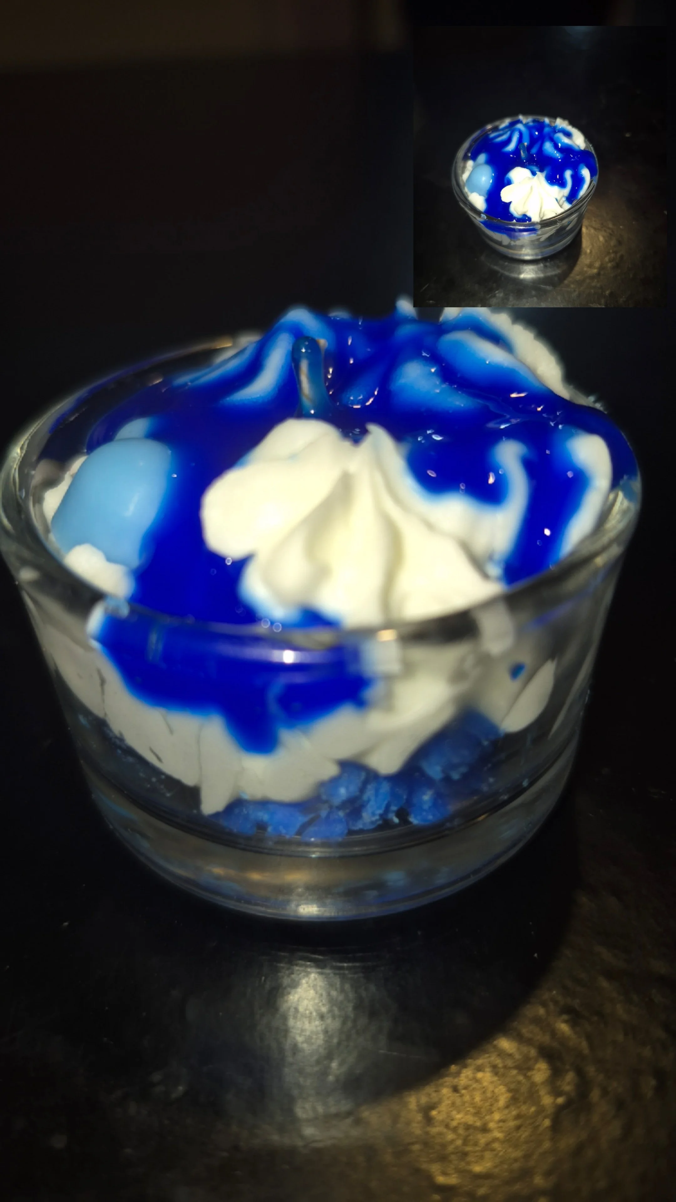 Μικρό ποτήρι με άρωμα Vanilla Cream, με σχέδιο μικρό μπλέ συννεφάκι και σιρόπι από πάνω.

Δυνατότητα χρήσης διαφορετικού αρώματος

Κωδικός είδους: VC003