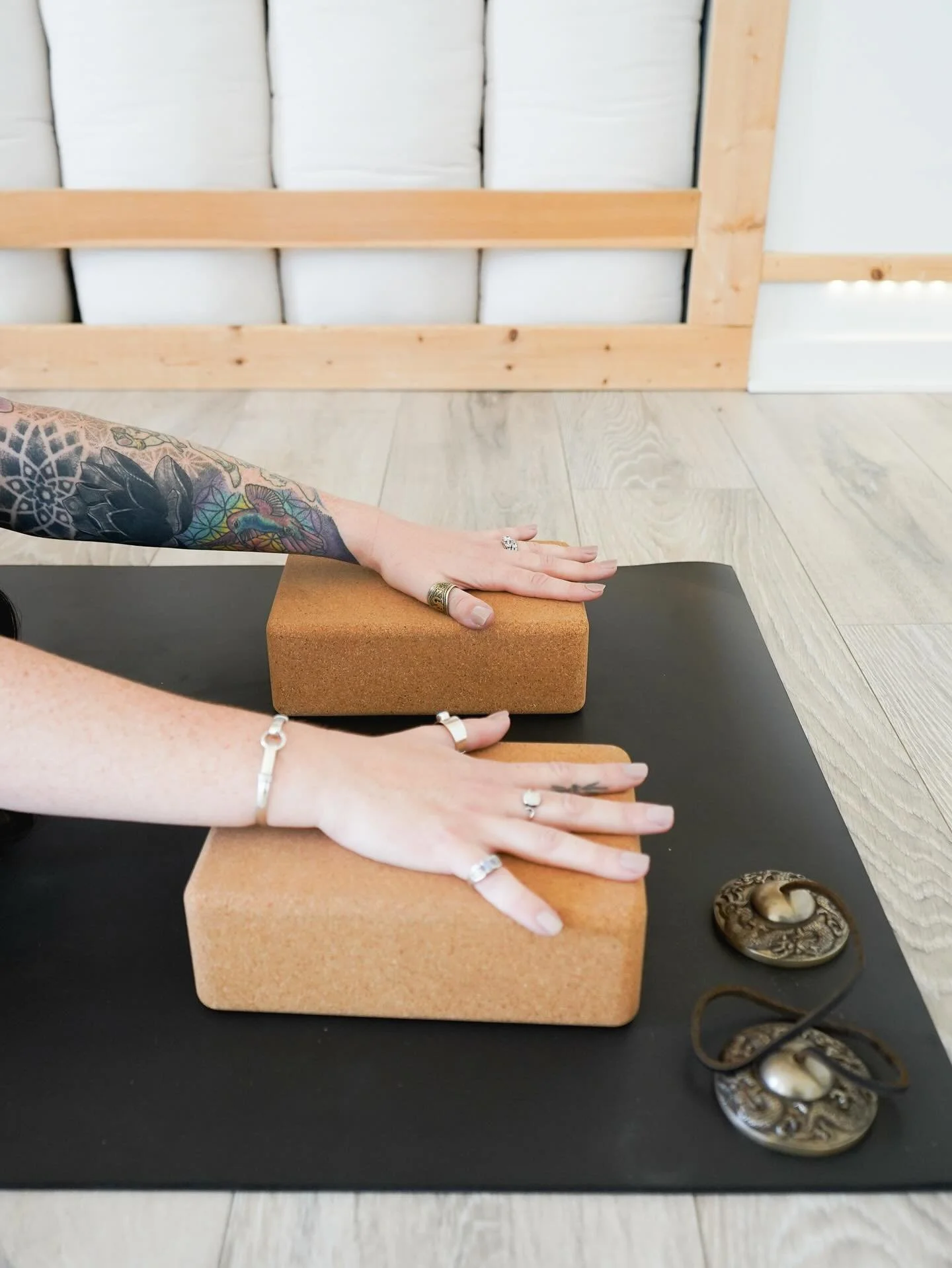 Creative content shoot with @jennaleeleahy 

🤍