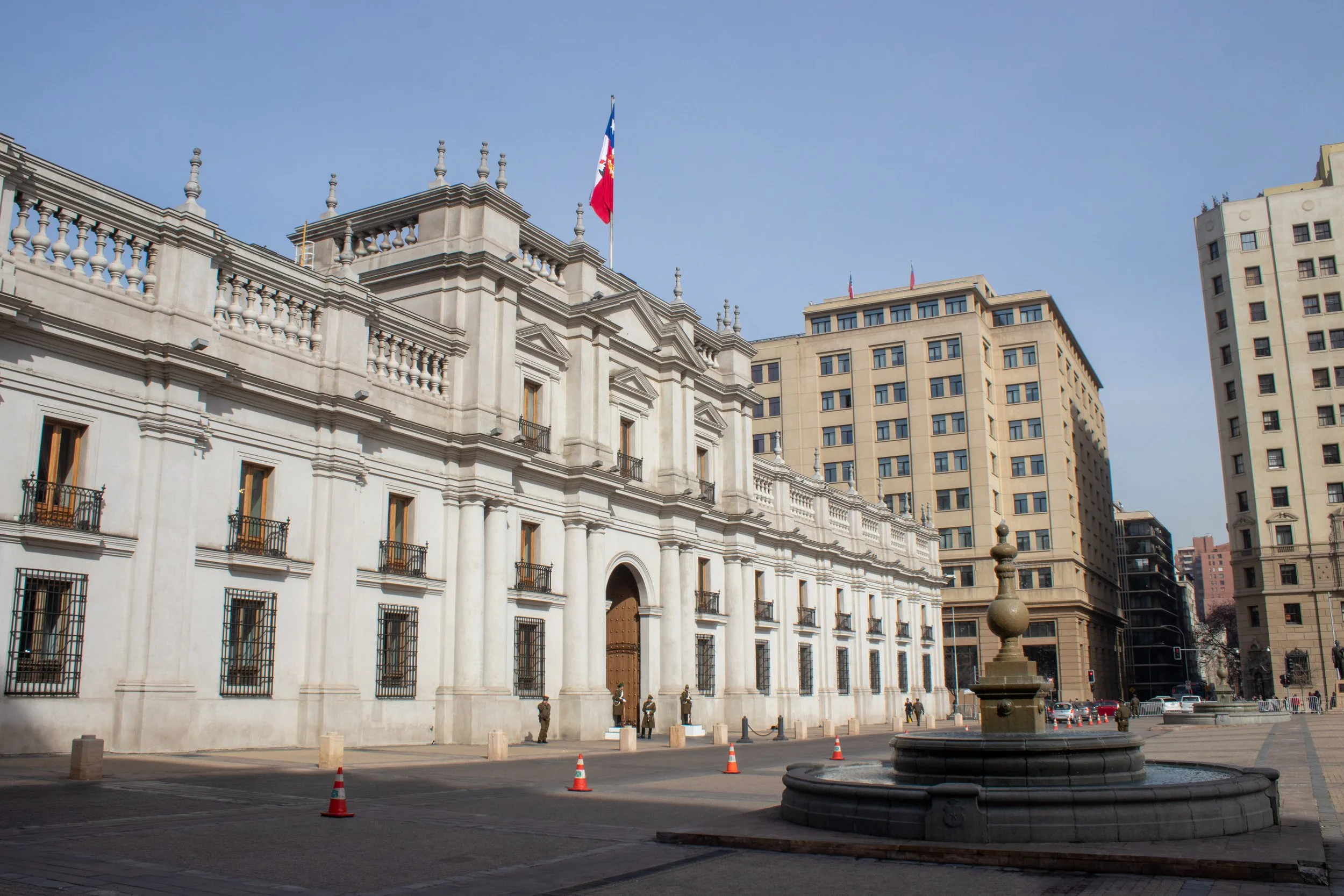andBeyond - Santiago - La Moneda.JPG