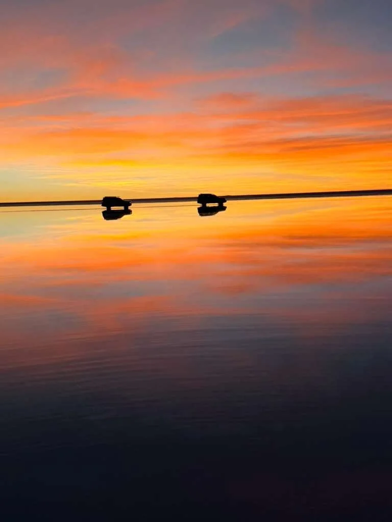 Autos Sunset.jpg