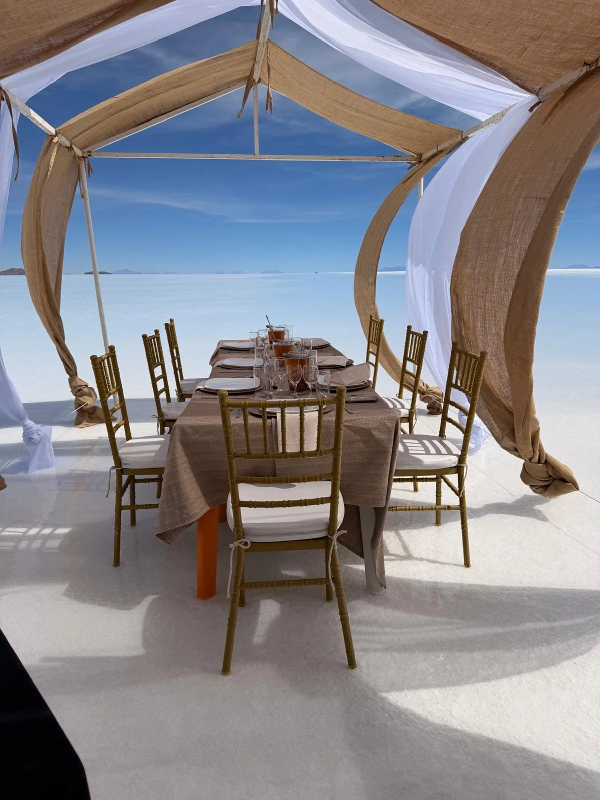Tent Salar.jpg