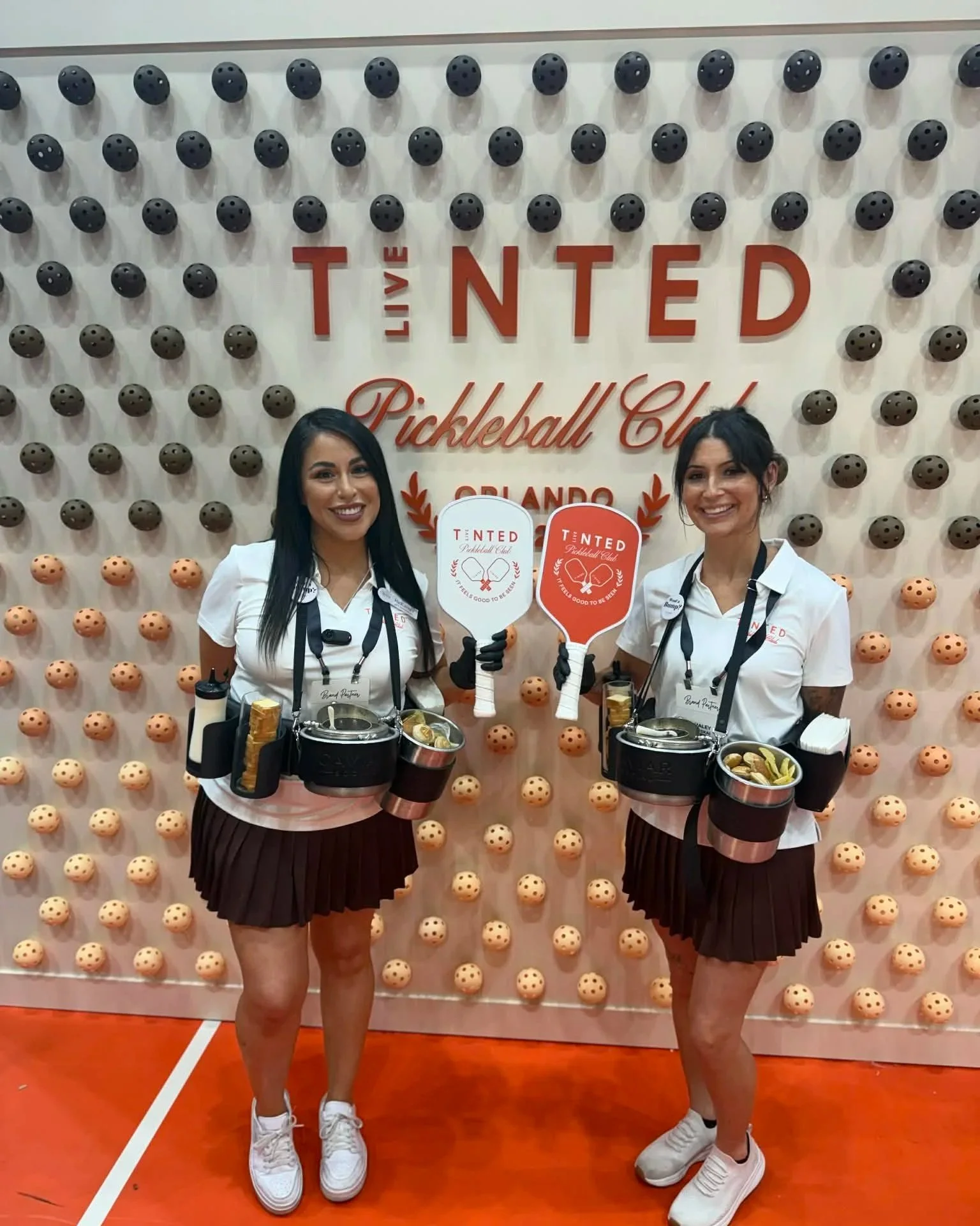 Caviar Social x Live Tinted at Ulta Beauty World in Orlando luxury meets beauty in the most best way ✨
Thank you @livetinted for having us! Caviar Social steals the show at Ulta Beauty world 2026 in Orlando Florida.