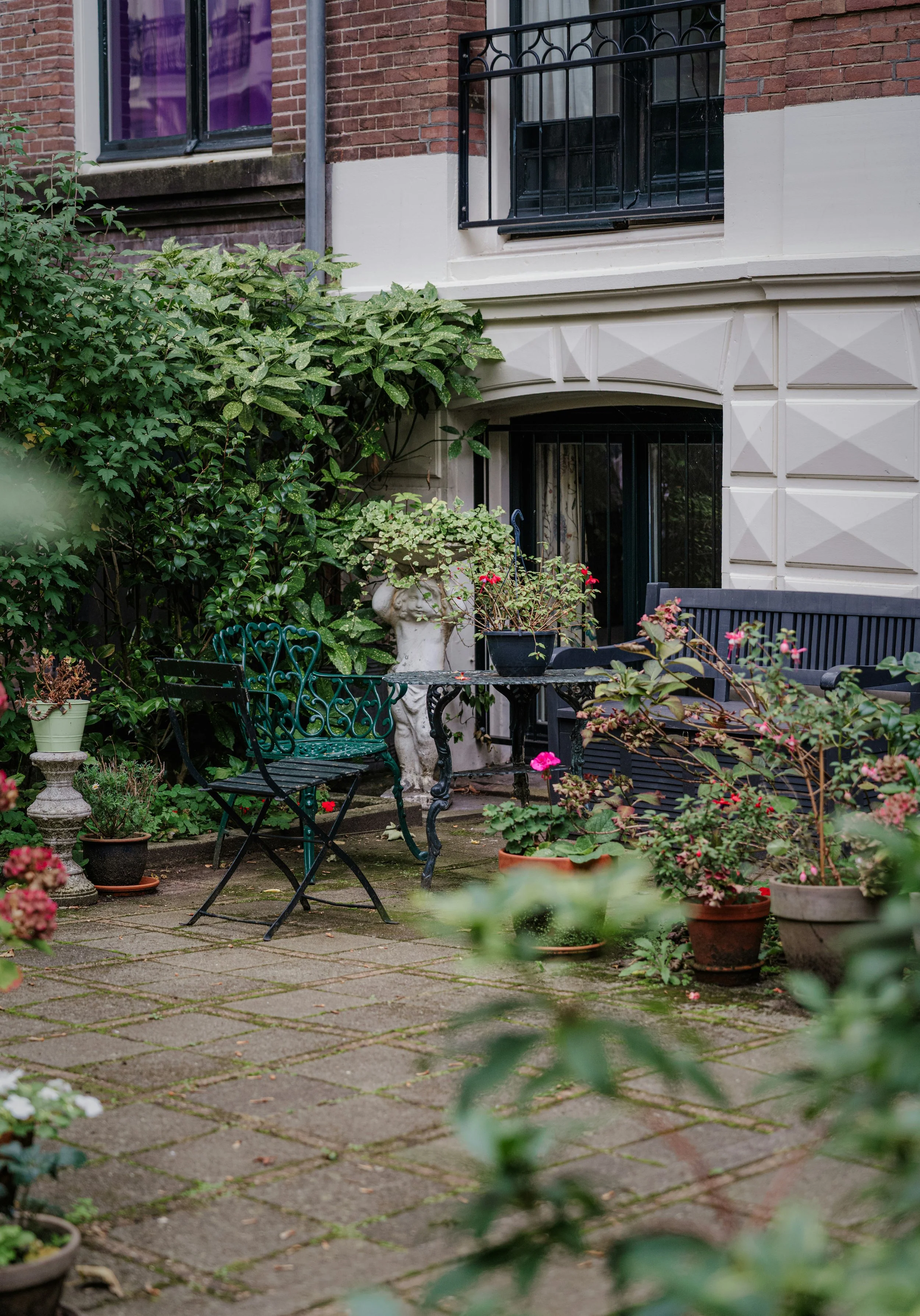 Comfortable Seating Areas