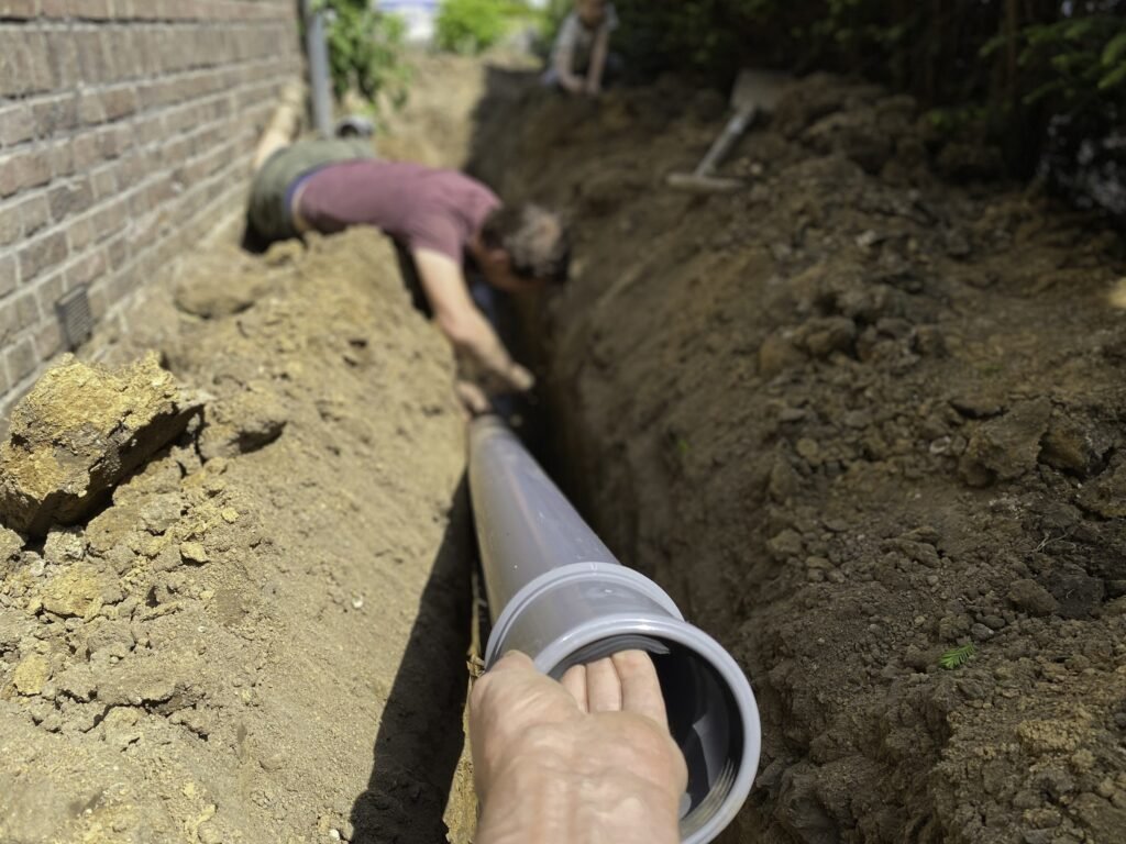 Clearing clogs, repairing lines, and keeping drains flowing smoothly