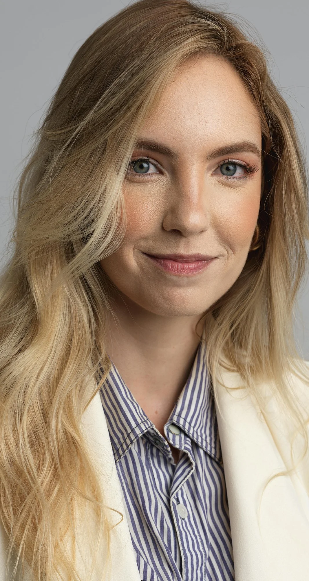 Corporate Headshots in San Diego. Woman in suit.