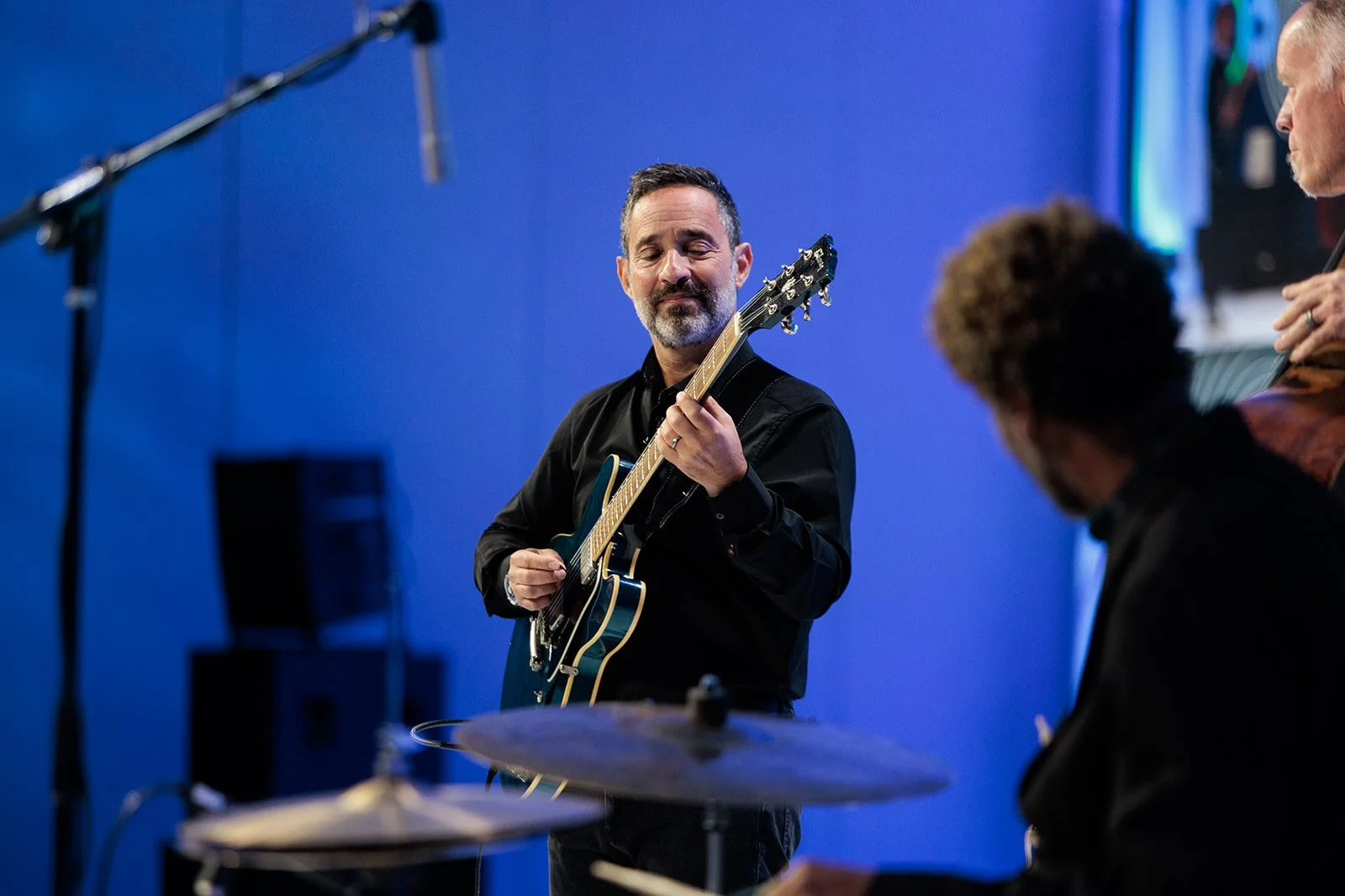 Musician at San Diego Convention Center.