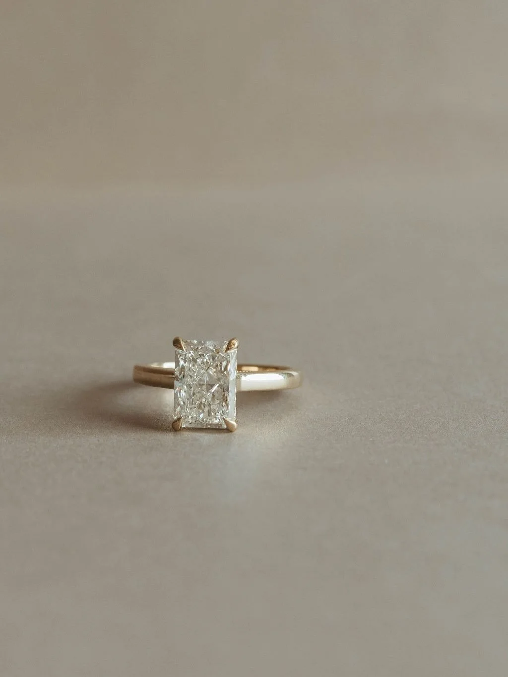 It&rsquo;s all in the details ✨

3 carat radiant &bull; etched bridge &bull; etched gallery rail 

[radiant engagement ring , radiant diamond ring , etched diamond band , etched radiant ring ]