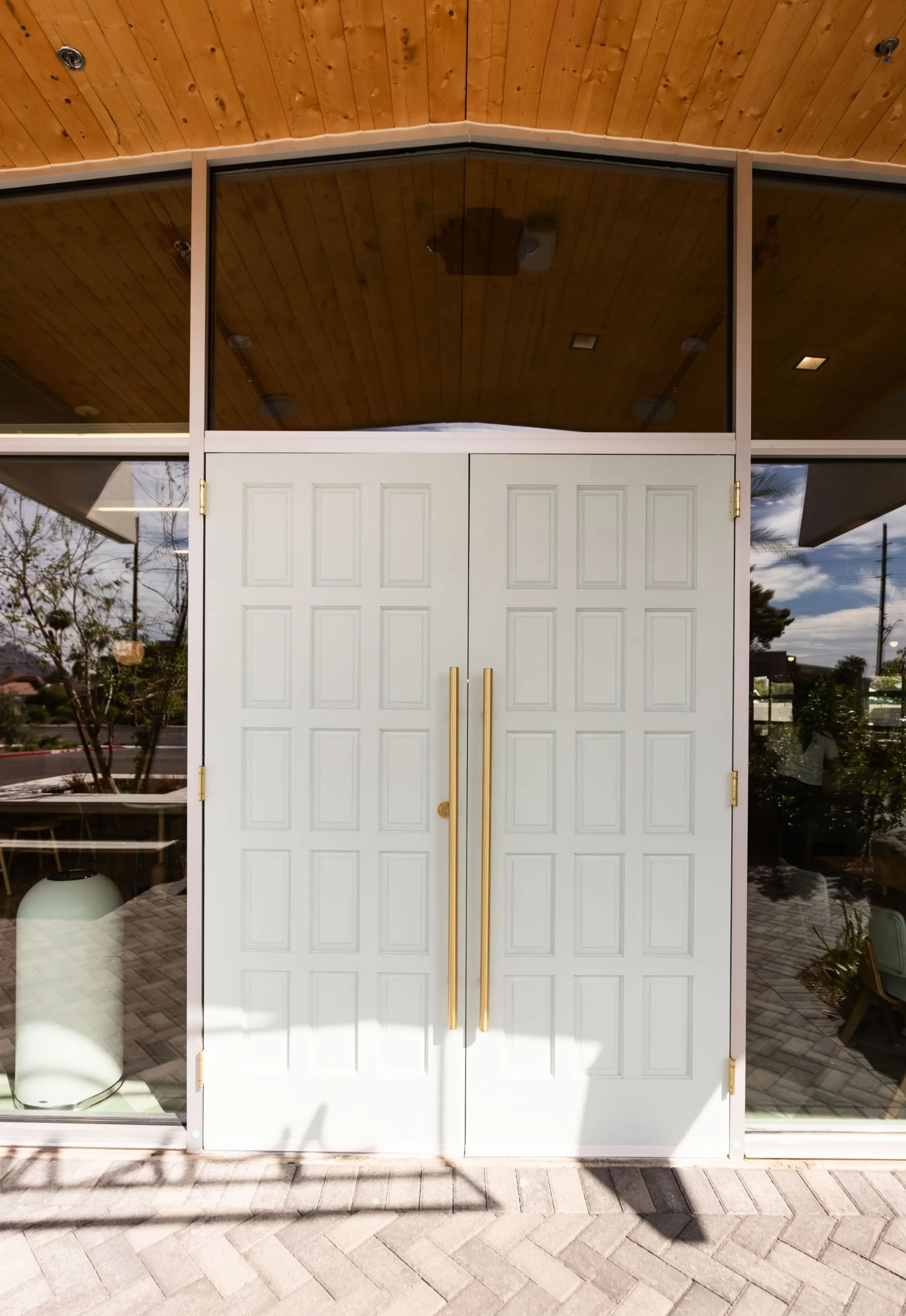 the-eleanor-restaurant-entry-door-detail-design.jpeg