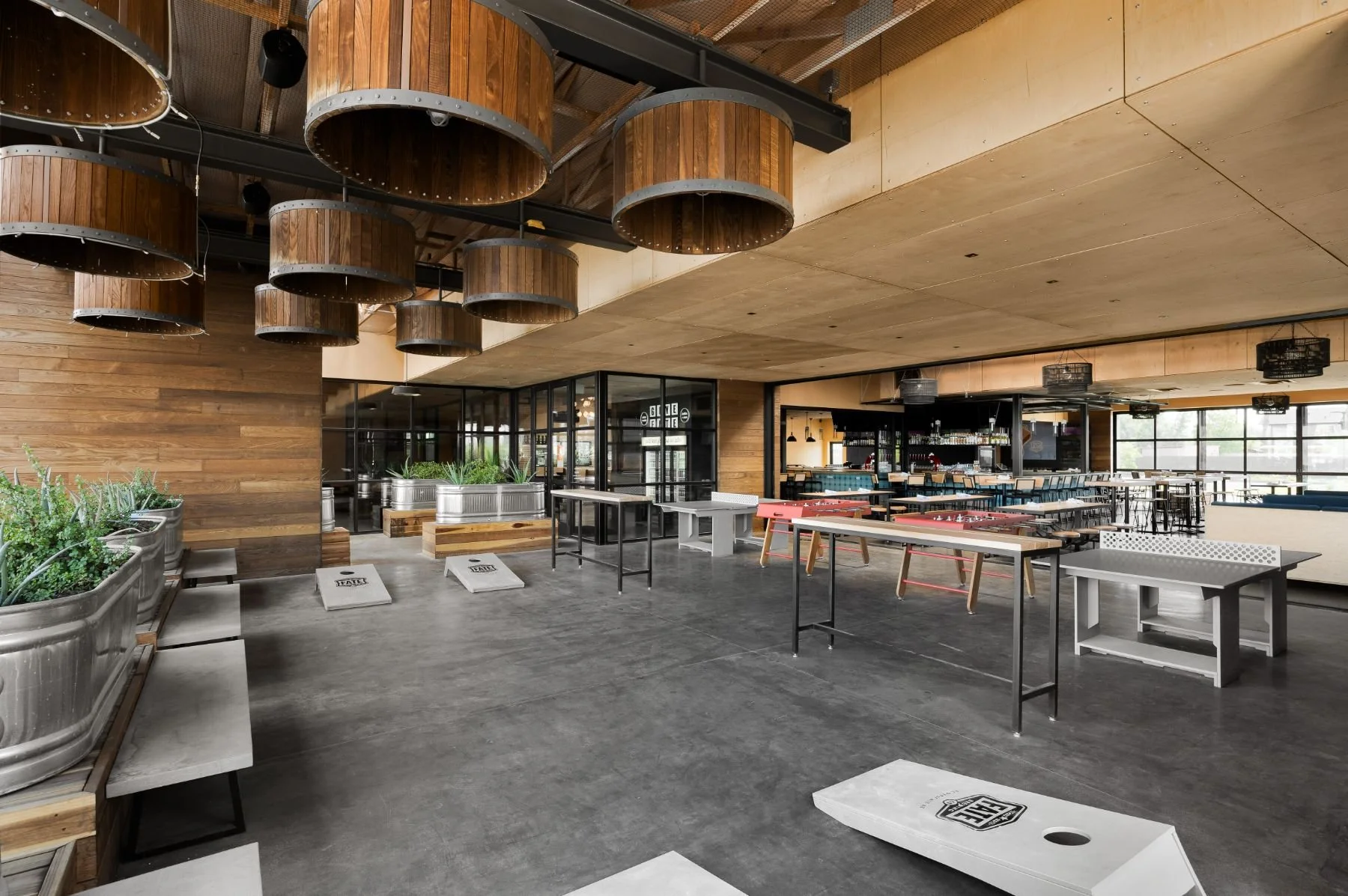 fate-brewing-phoenix-brewery-taproom-wood-ceiling-industrial.jpeg