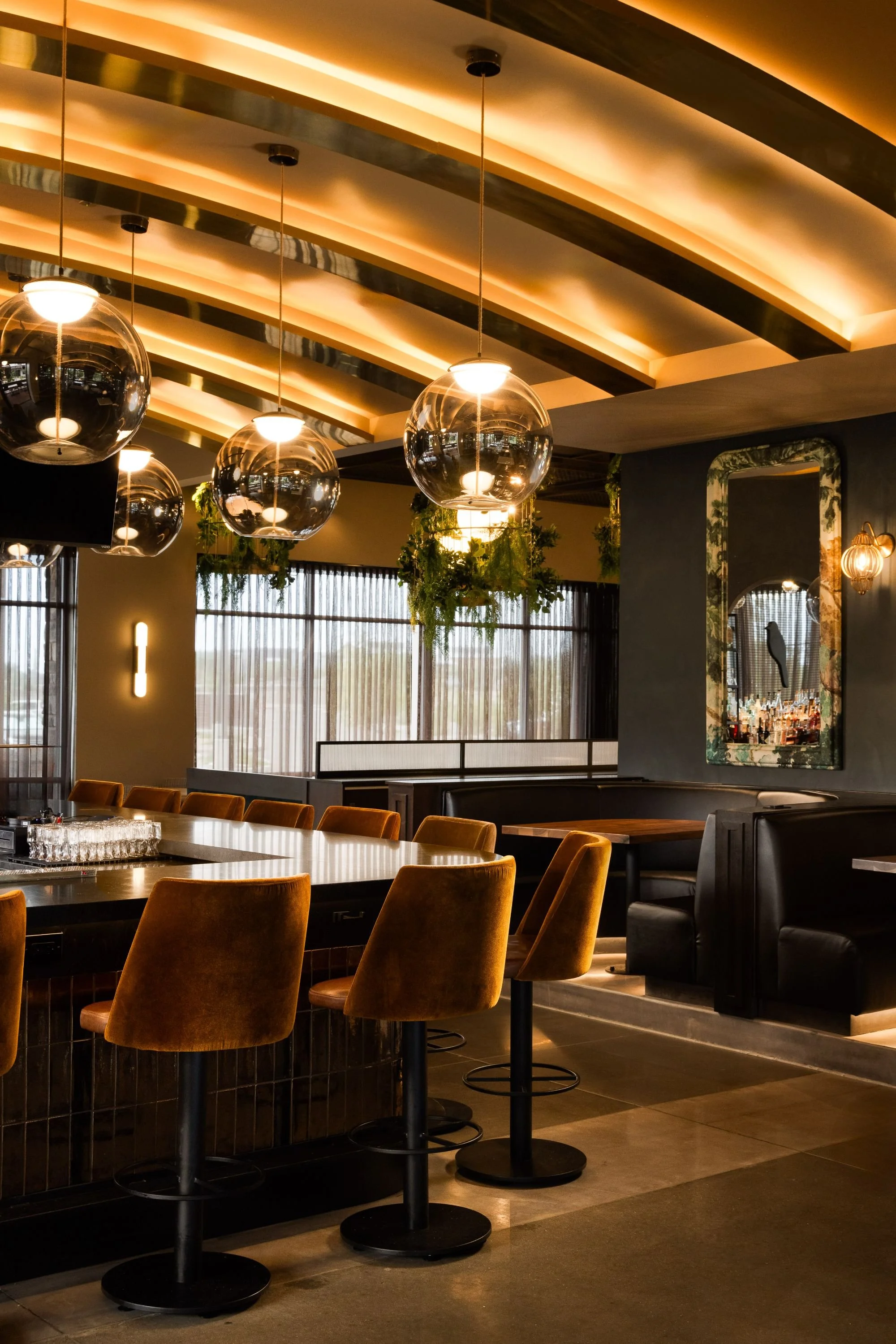 sparrow-restaurant-dining-room-natural-light-interior.jpeg