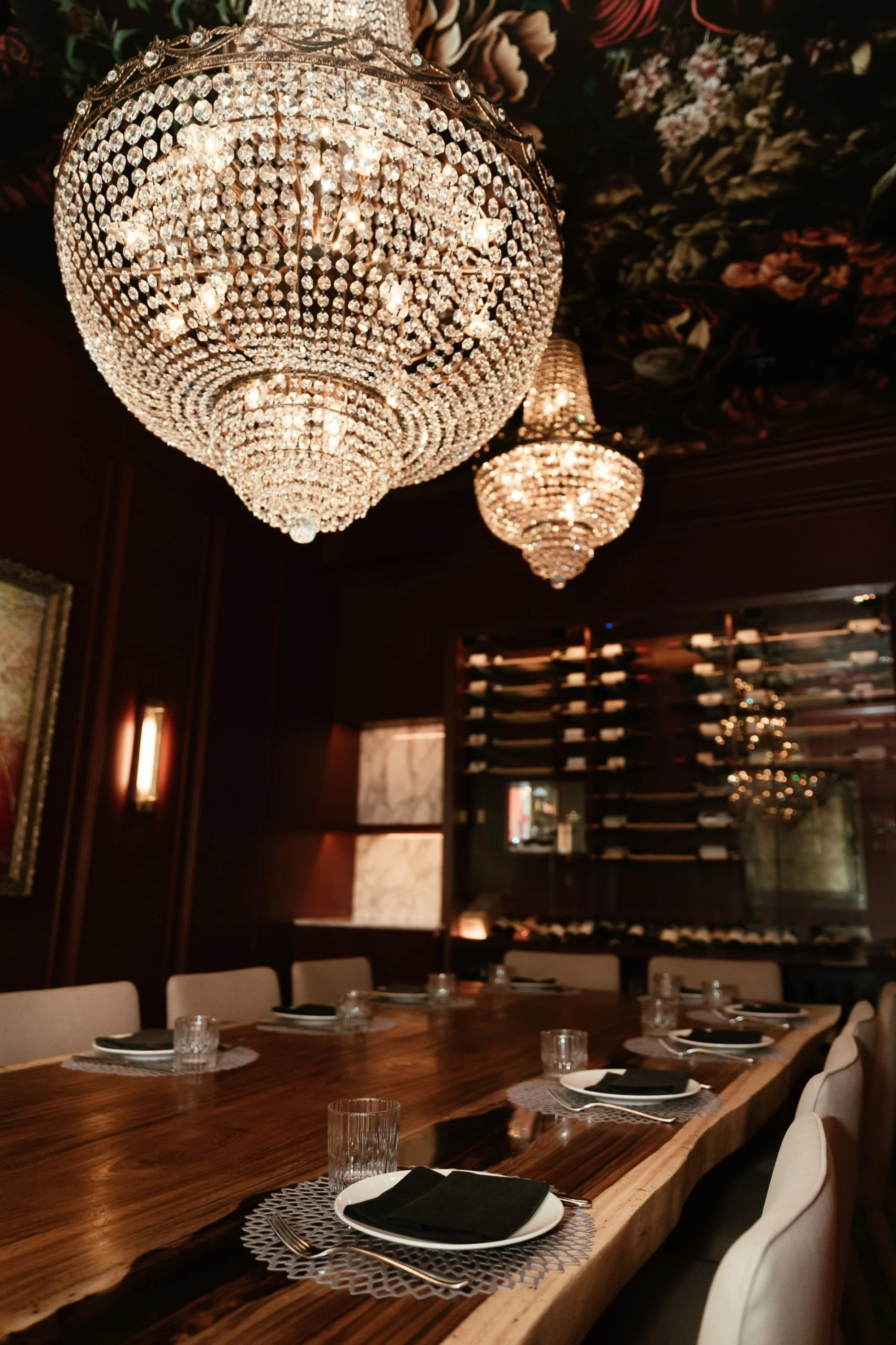the-guest-house-austin-pdr-long-dining-table-drape-design.jpeg