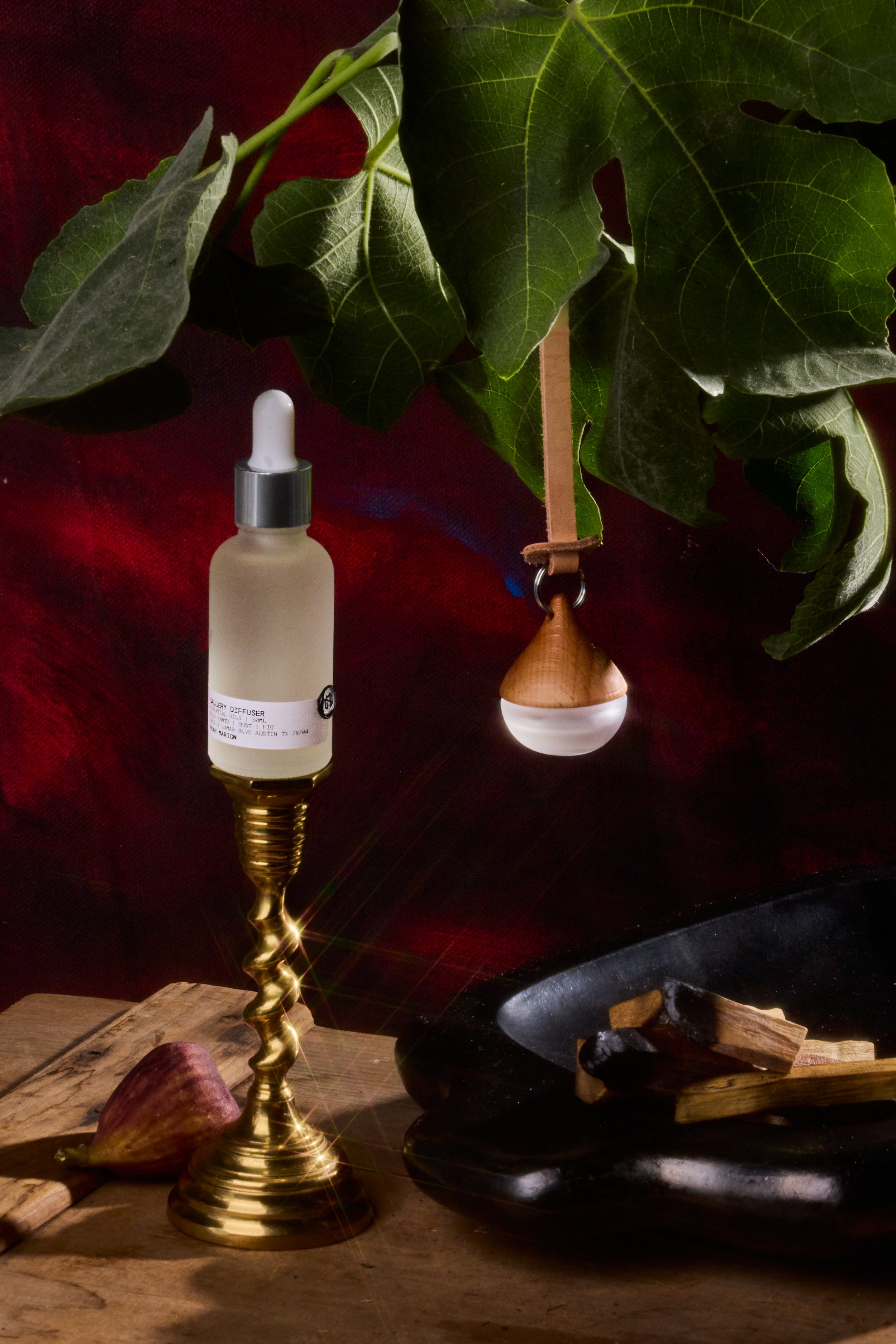 NM_8-26_Gallery_Diffuser Refill + Diffuser Hanger_16885.jpg