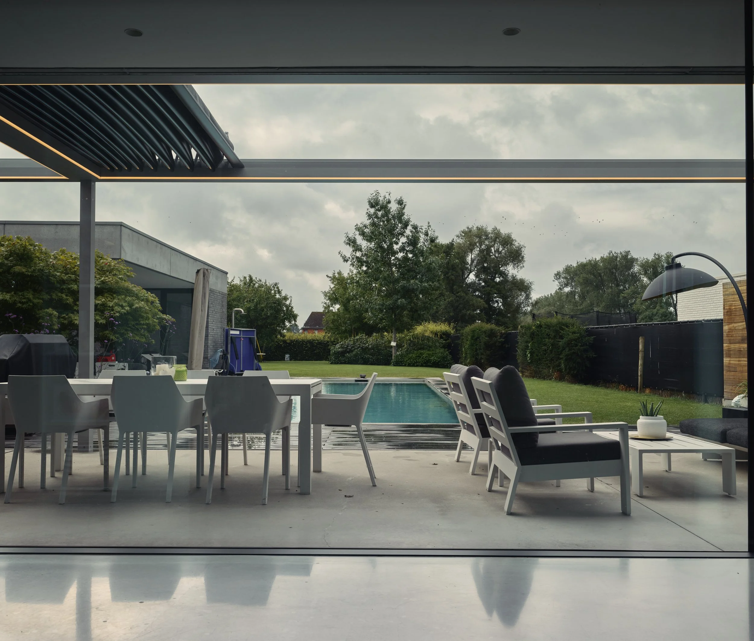 Corradi Alba Butterfly doekdak met geïntegreerde verlichting in het grijs, in Buggenhout, Oost-Vlaanderen