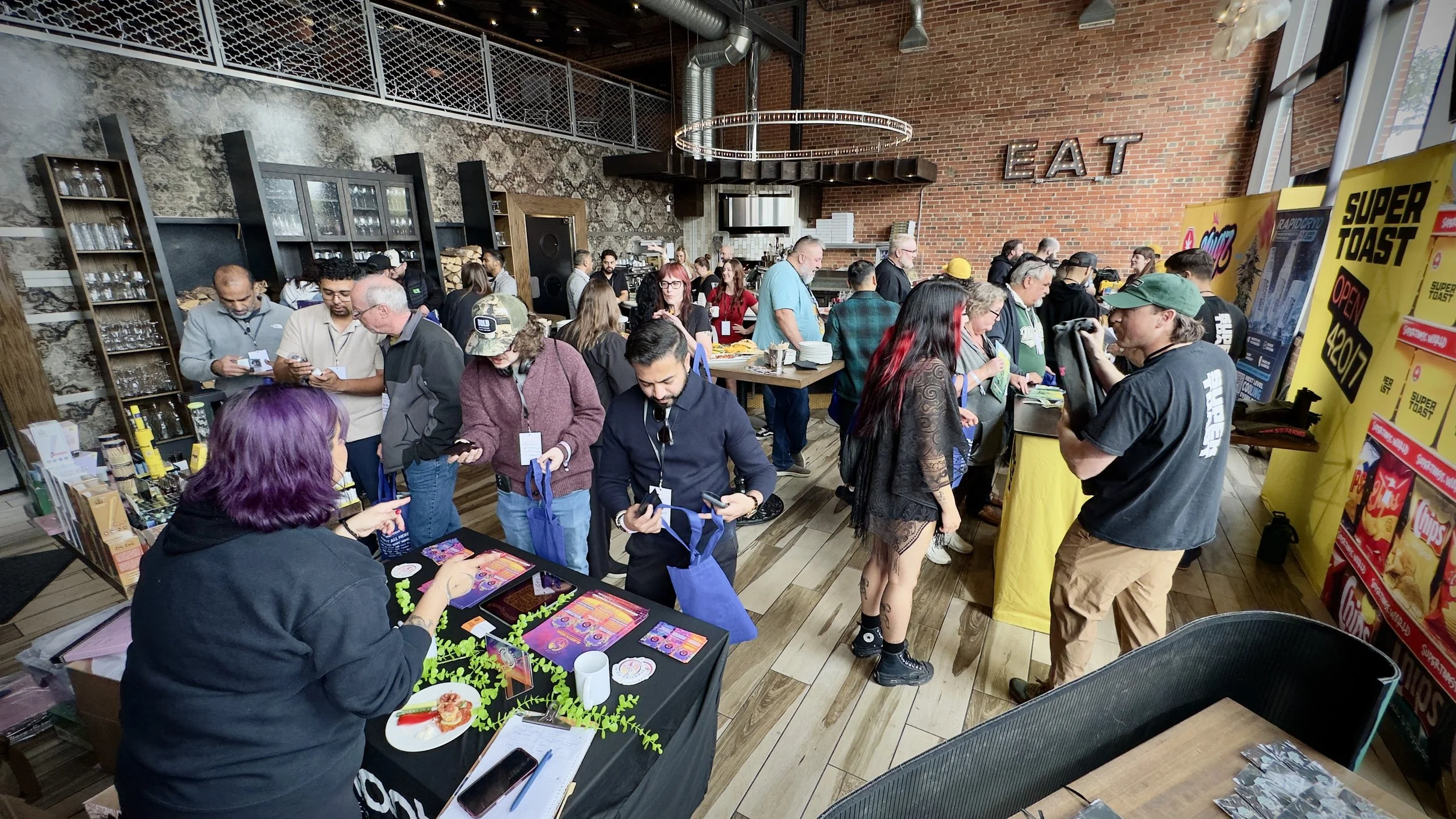 005E231792-1-TethersBrandsBuyersBrunchEdmonton_408-Javier Reyes_7tb6K40pMw.jpeg