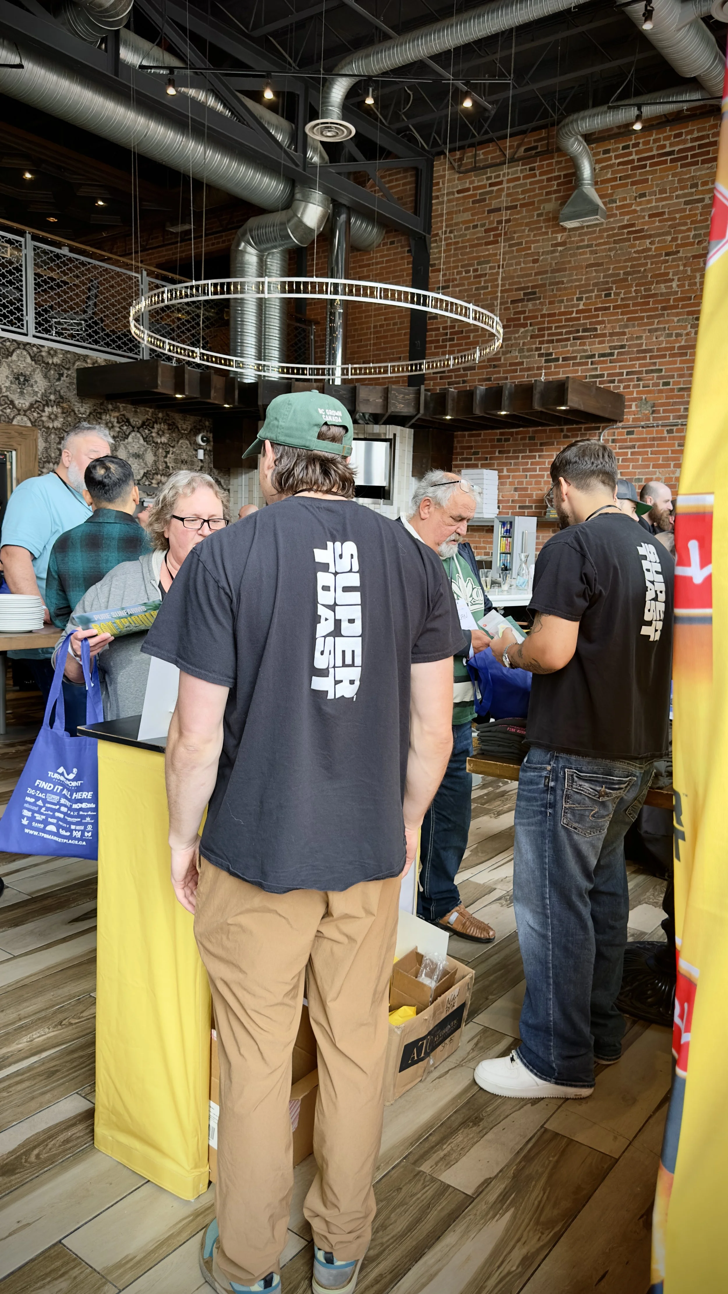 005E231792-1-TethersBrandsBuyersBrunchEdmonton_408-Javier Reyes_ERyiO4iv8t.jpeg