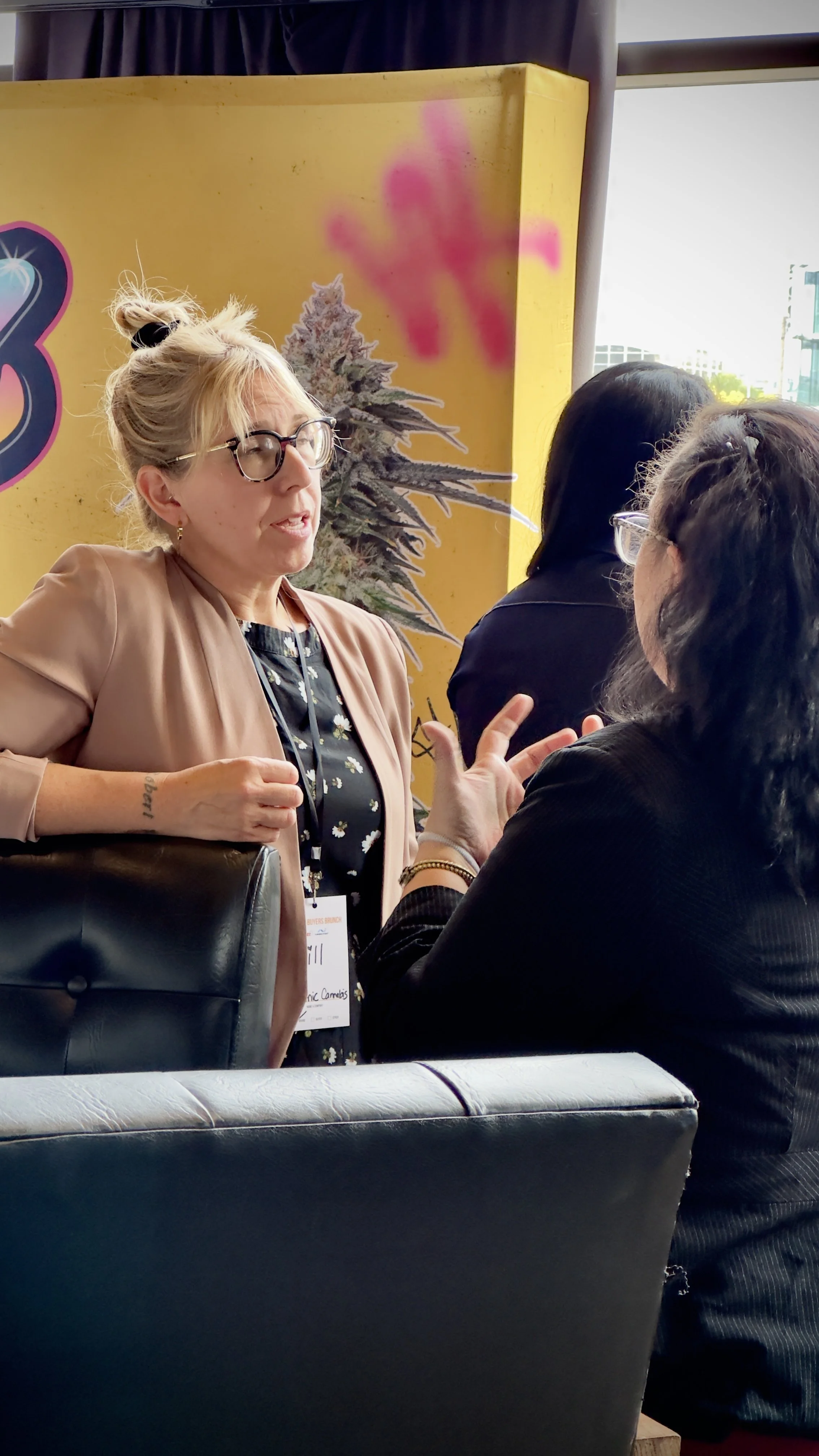 005E231792-1-TethersBrandsBuyersBrunchEdmonton_408-Javier Reyes_DlZPDkEzXU.jpeg
