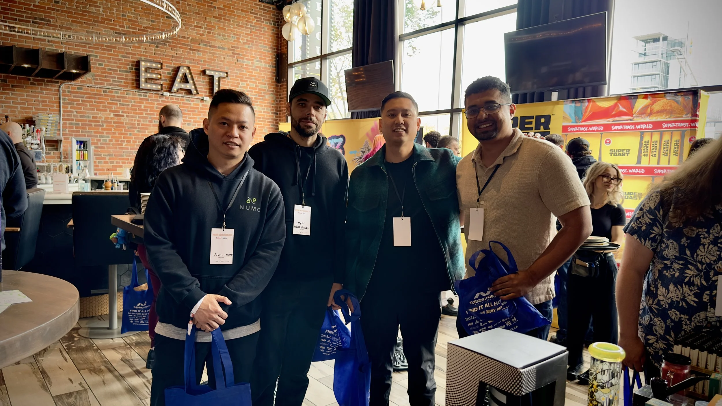 005E231792-1-TethersBrandsBuyersBrunchEdmonton_408-Javier Reyes_uEZ83xe0mC.jpeg