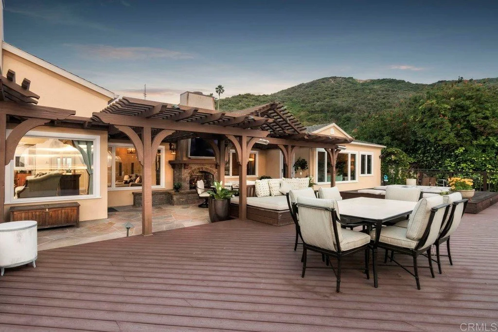 7146 La Jolla Scenic S Dr