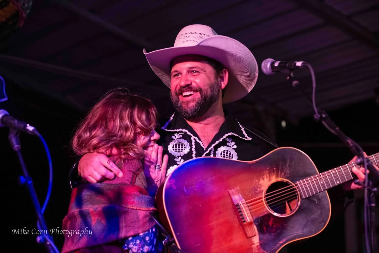 Dan Lopez & Susan Cowsill, photo by Mike Corn