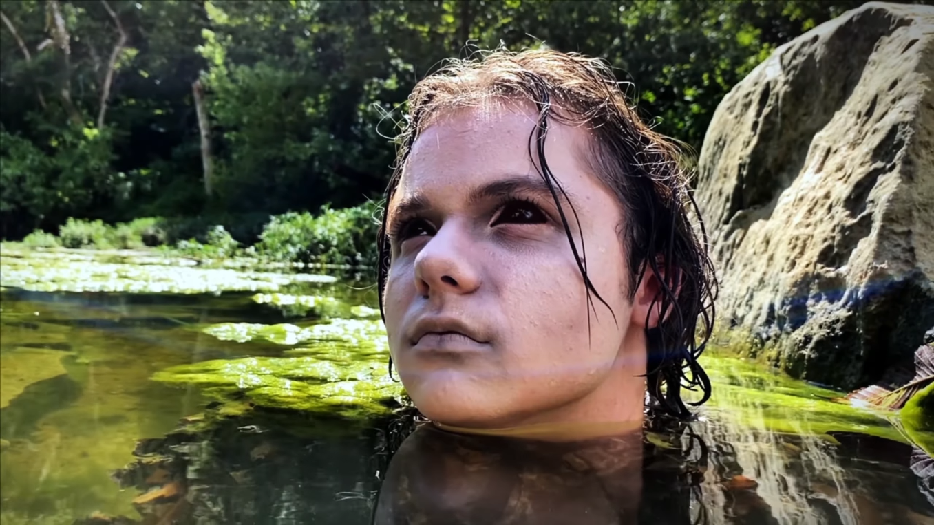 Blue Lane Studios - NIX Short Film [hQLn2fAMJwU - 1357x763 - 3m42s].png