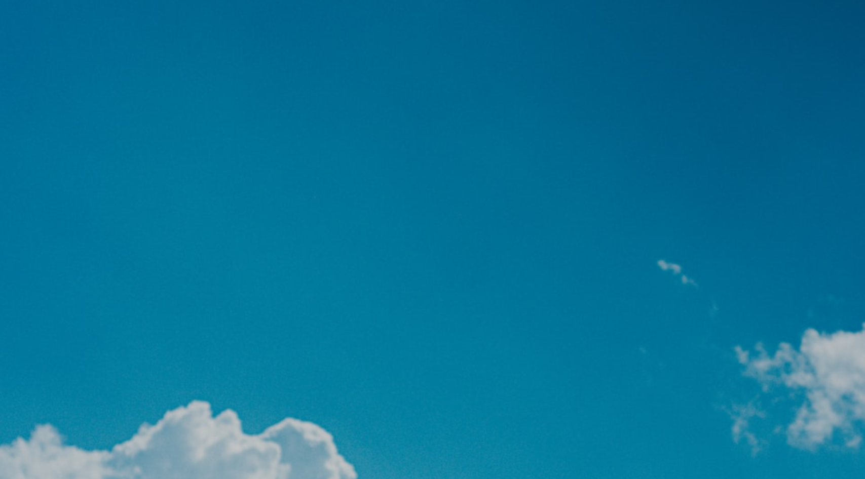 Shinkai Makoto: When Uneasiness Spread 新海诚：不安蔓延时